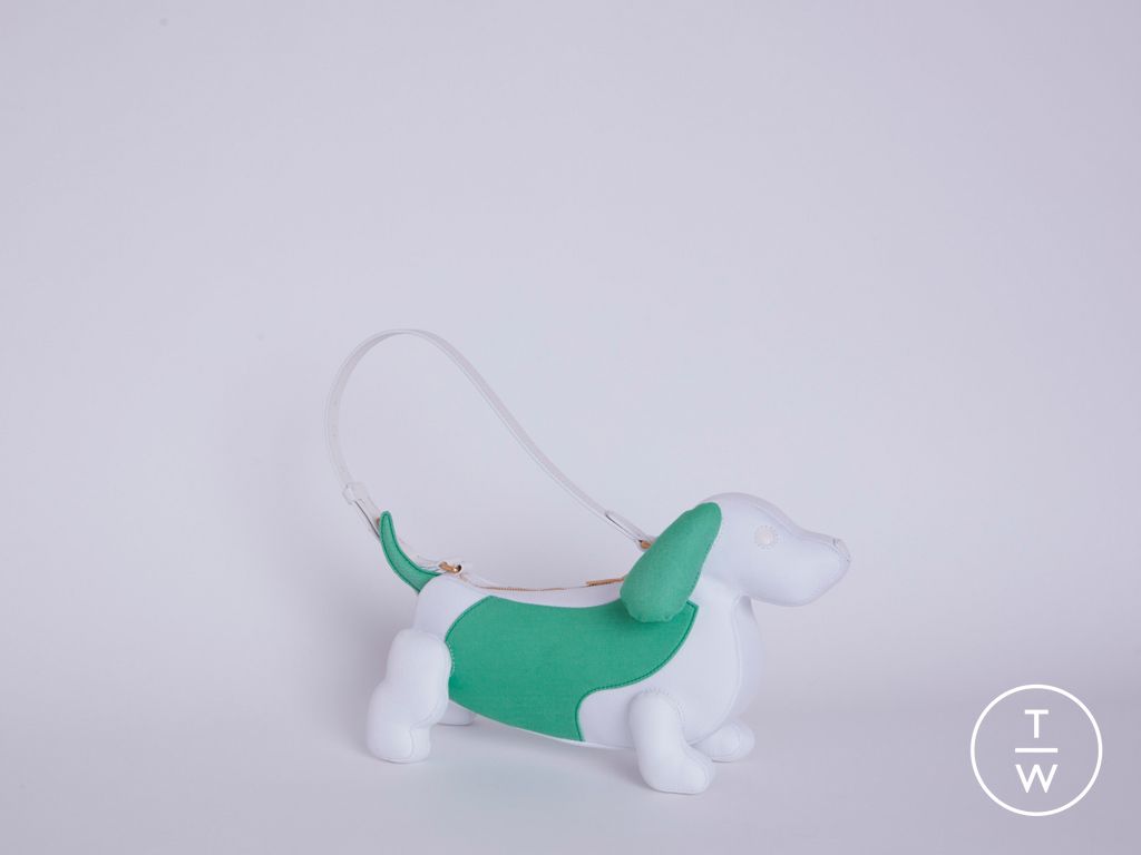 Fashion Week Paris Spring/Summer 2023 look 7 from the Thom Browne collection womenswear accessories