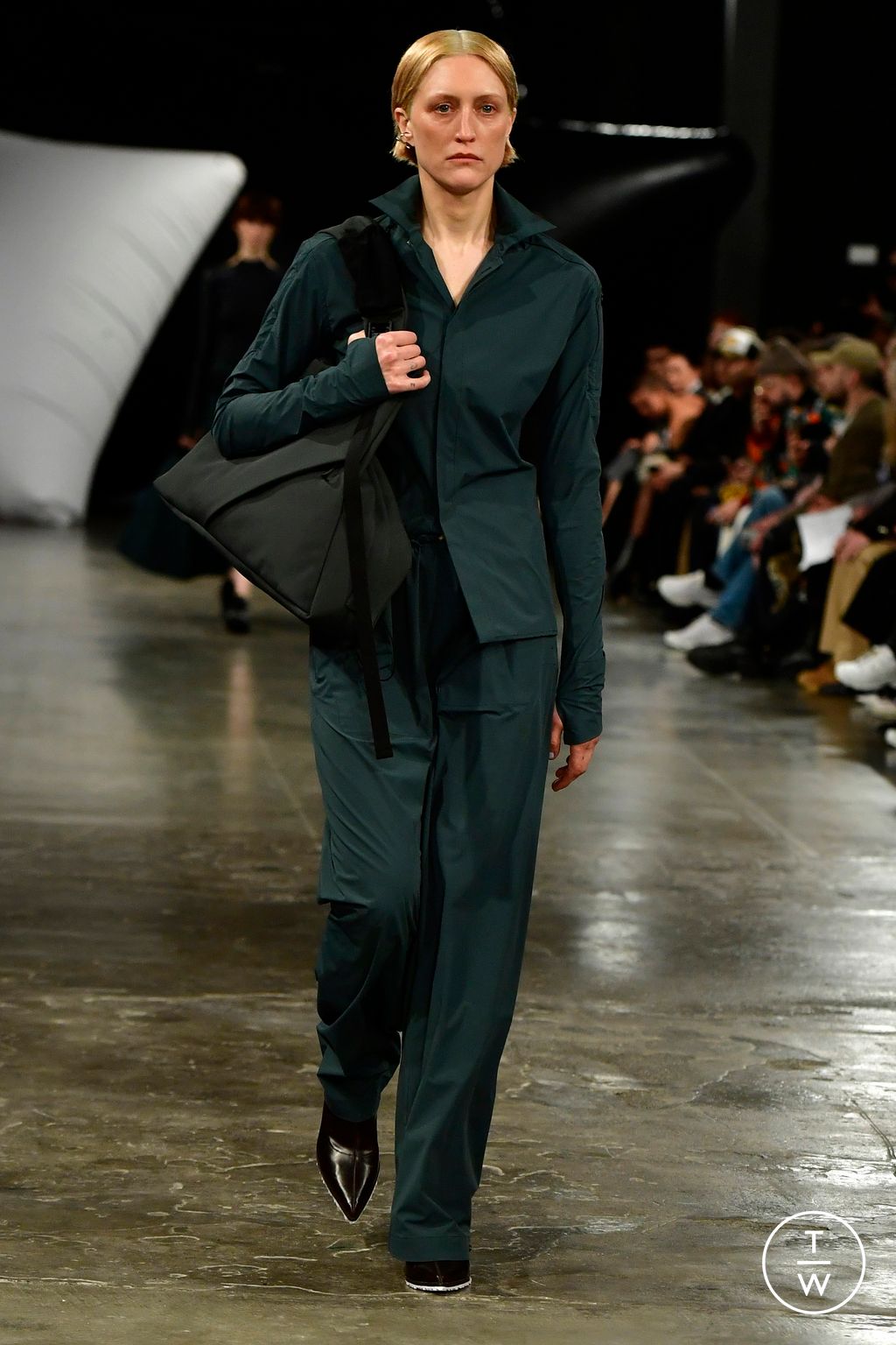 Fashion Week London Fall/Winter 2024 look 13 from the Fashion East collection womenswear