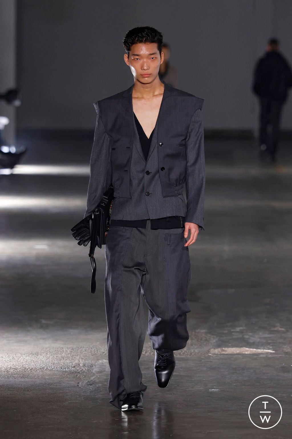 Fashion Week London Fall/Winter 2025 look 15 from the Fashion East collection womenswear