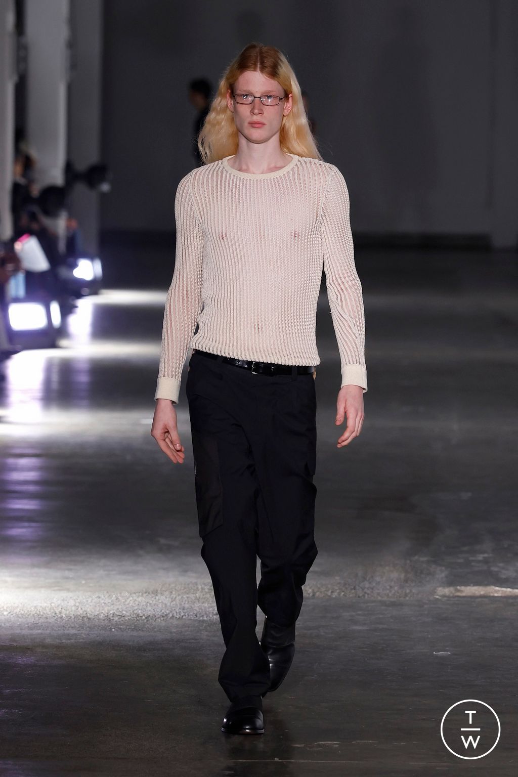 Fashion Week London Fall/Winter 2025 look 40 de la collection Fashion East womenswear