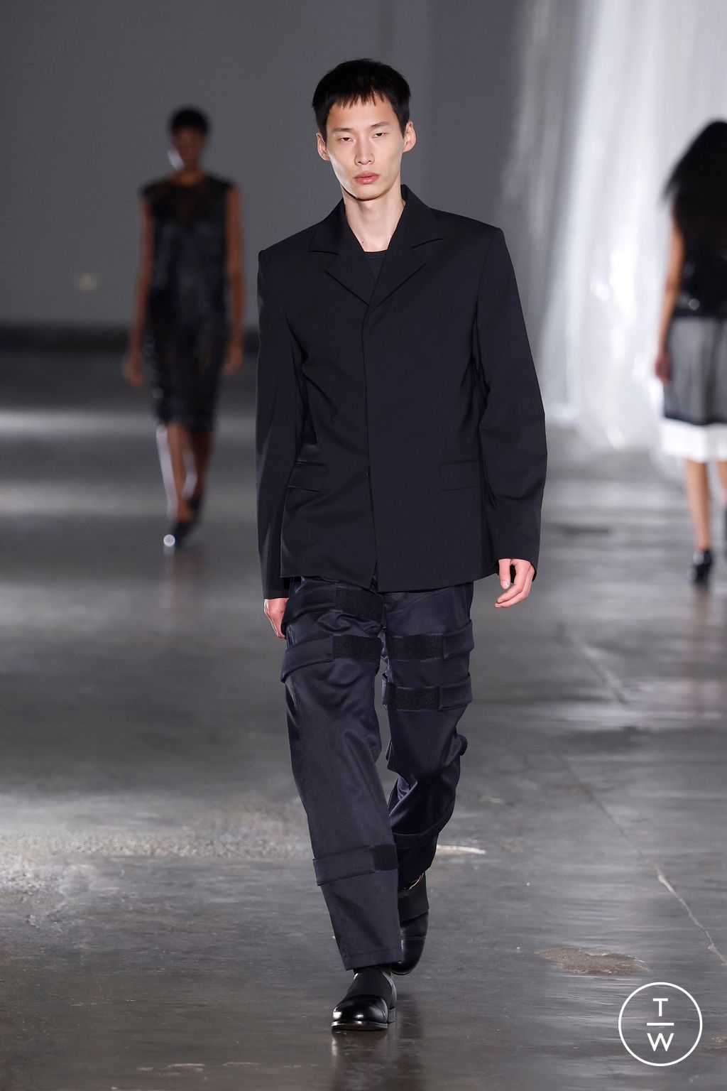 Fashion Week London Fall/Winter 2025 look 53 from the Fashion East collection womenswear