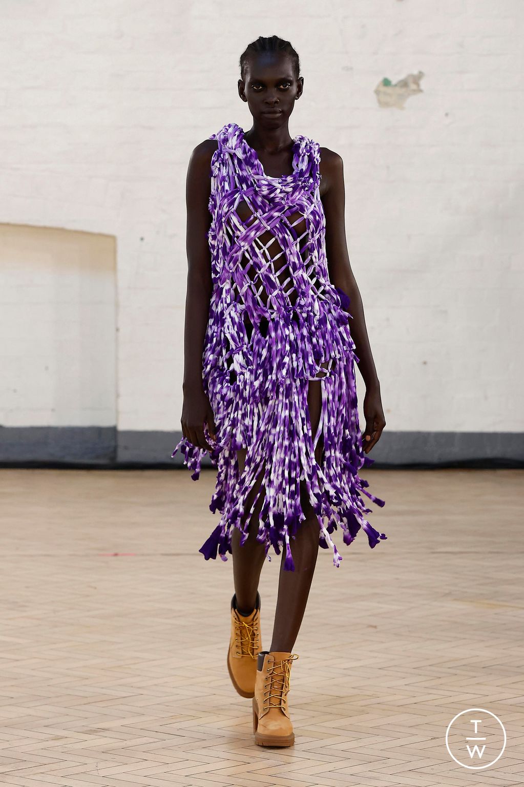 Fashion Week London Spring/Summer 2024 look 55 from the Fashion East collection womenswear
