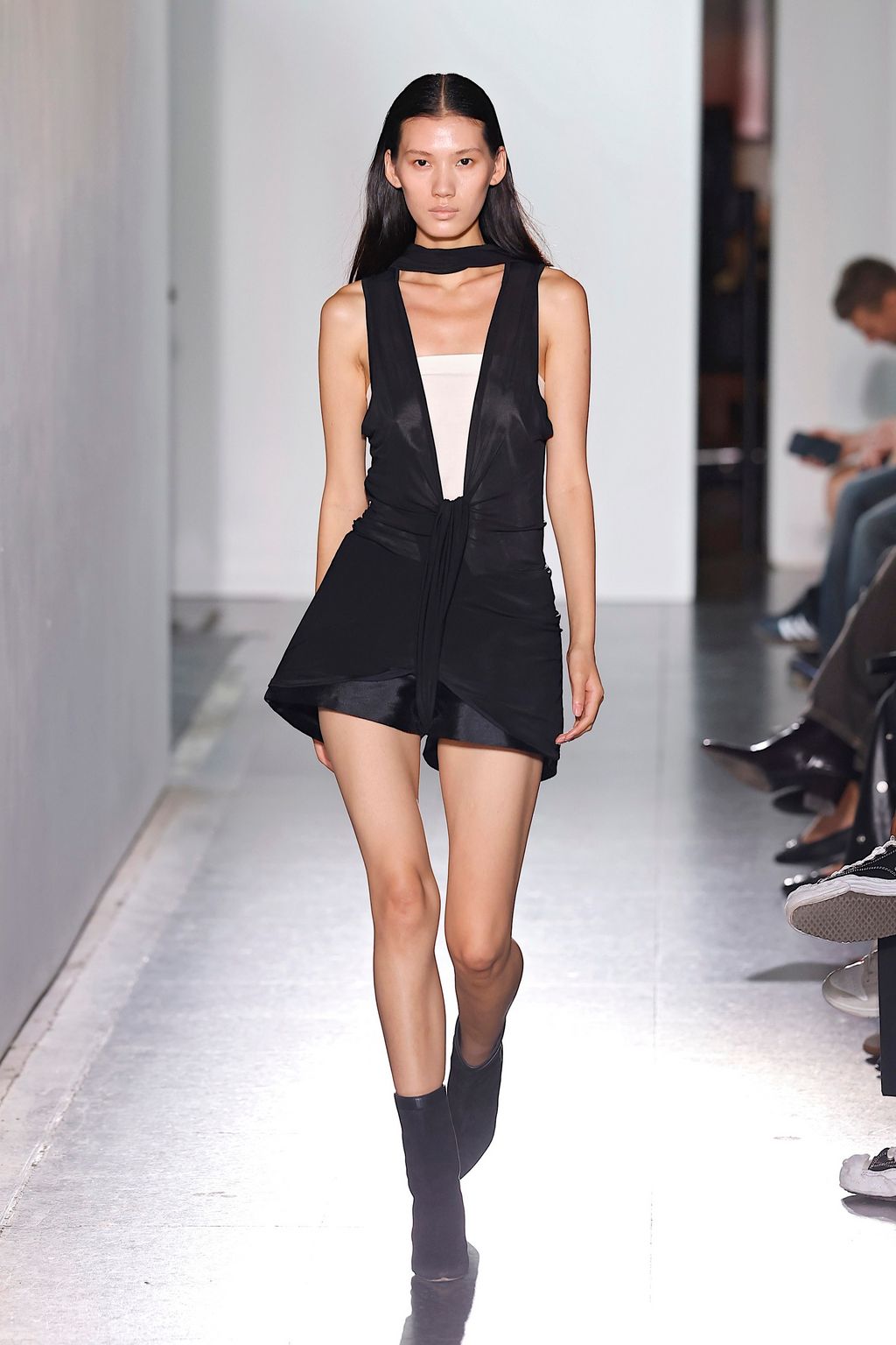 Fashion Week London Spring/Summer 2026 look 19 from the Fashion East collection womenswear