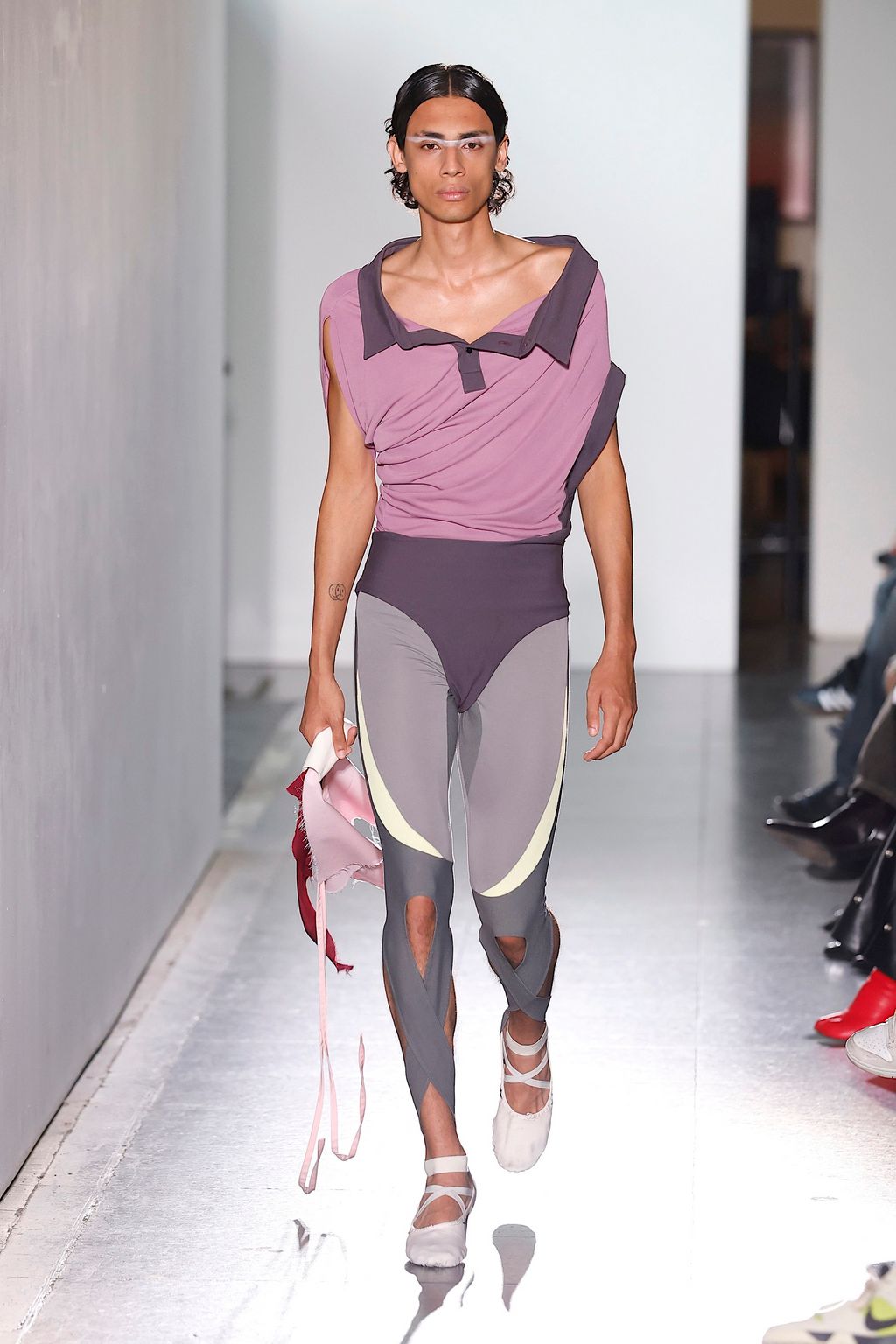 Fashion Week London Spring/Summer 2026 look 27 from the Fashion East collection womenswear