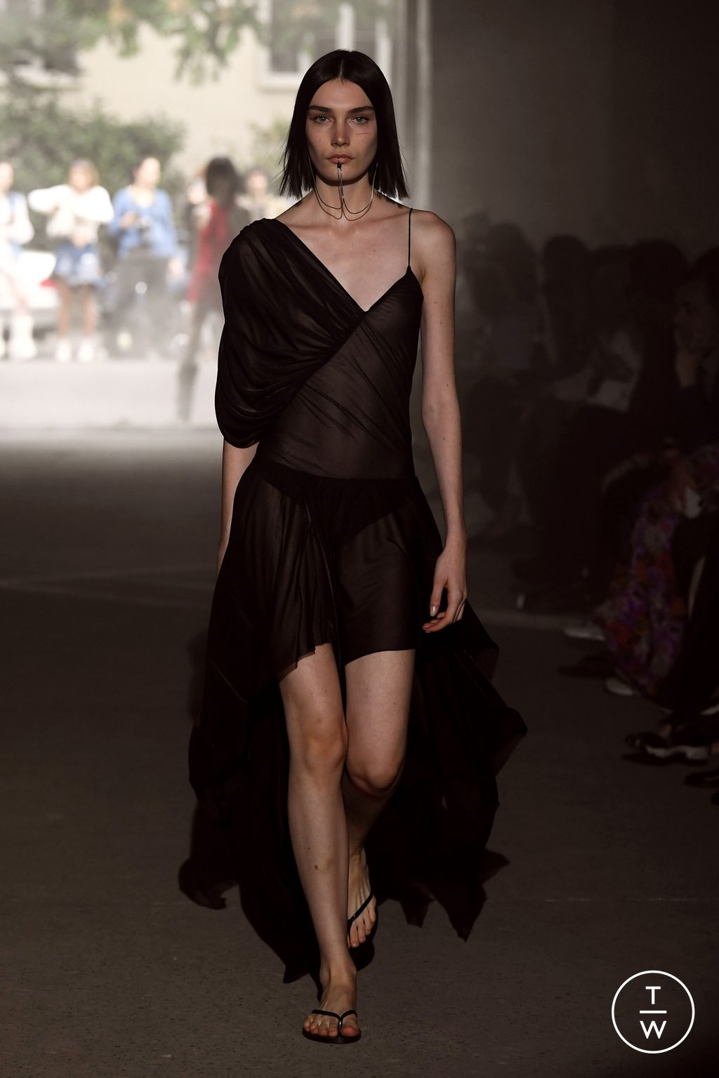 Fashion Week Milan Spring/Summer 2023 look 25 de la collection AC9 womenswear