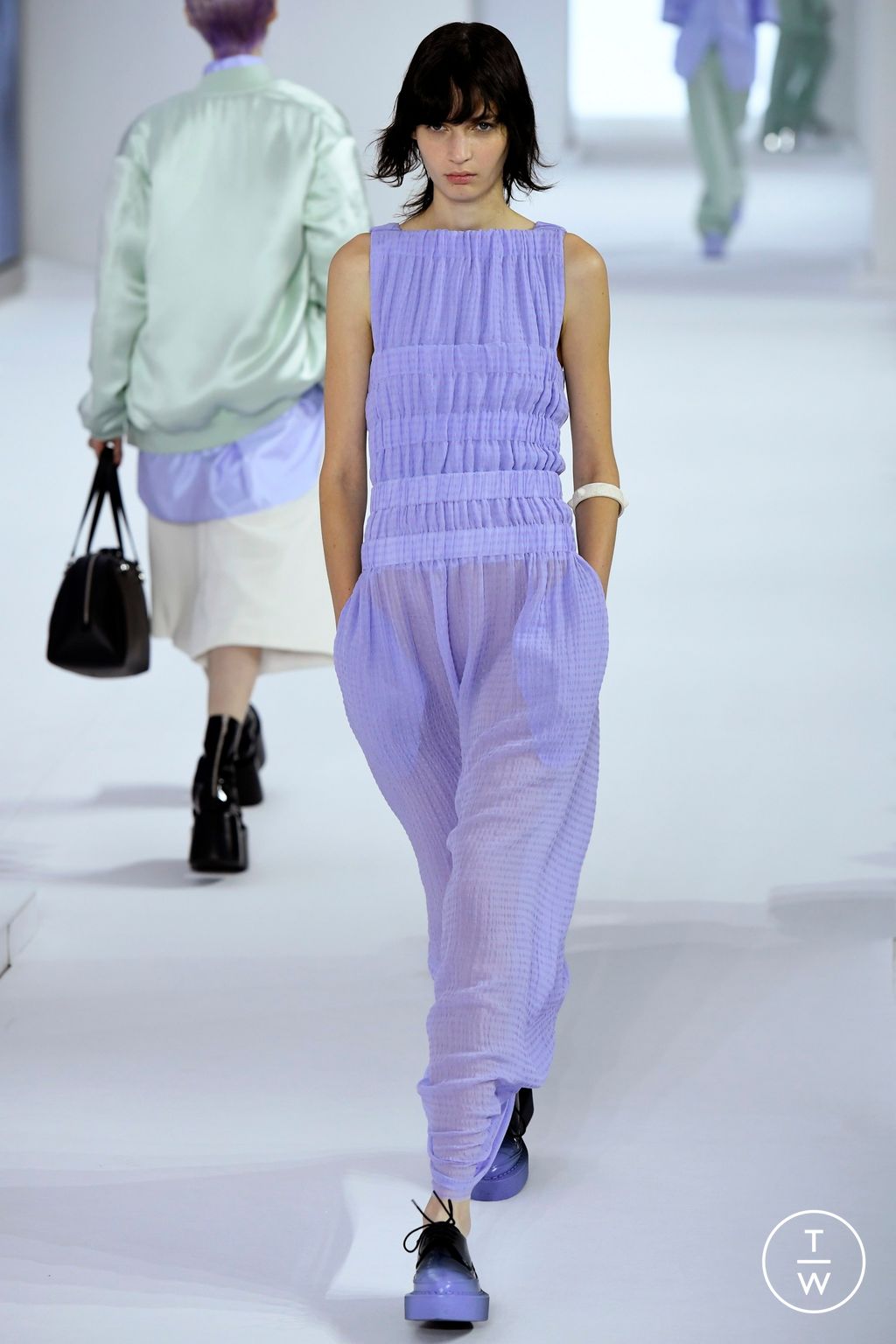Fashion Week Paris Spring/Summer 2023 look 14 from the Shang Xia collection 女装