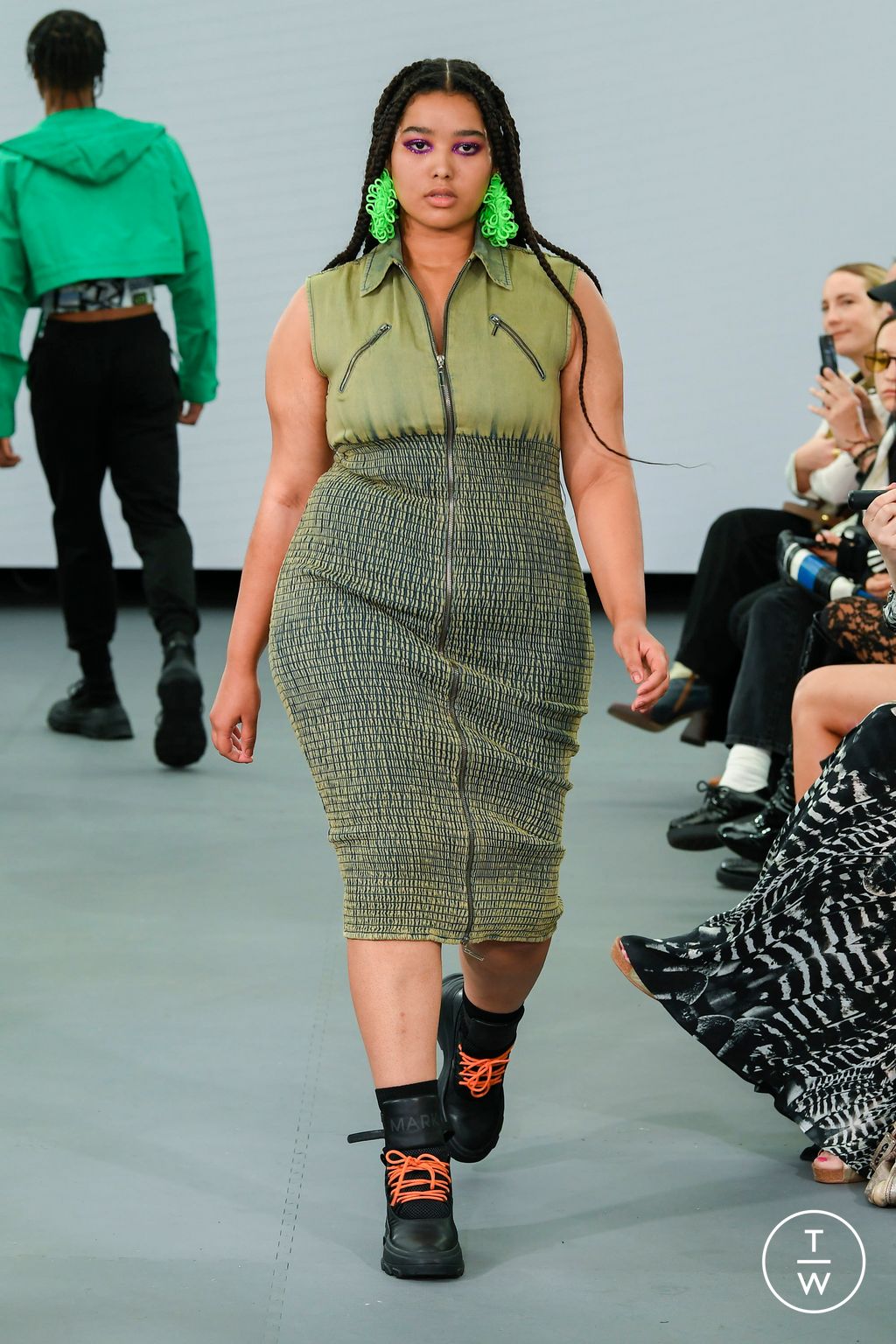 Fashion Week London Spring/Summer 2023 look 15 from the Mark Fast collection 女装