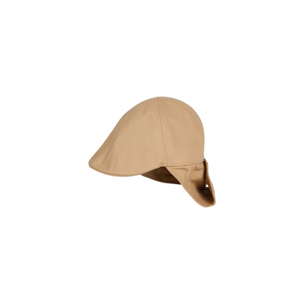 Fashion Week Paris Fall/Winter 2024 look 45 from the Kenzo collection 男装配饰