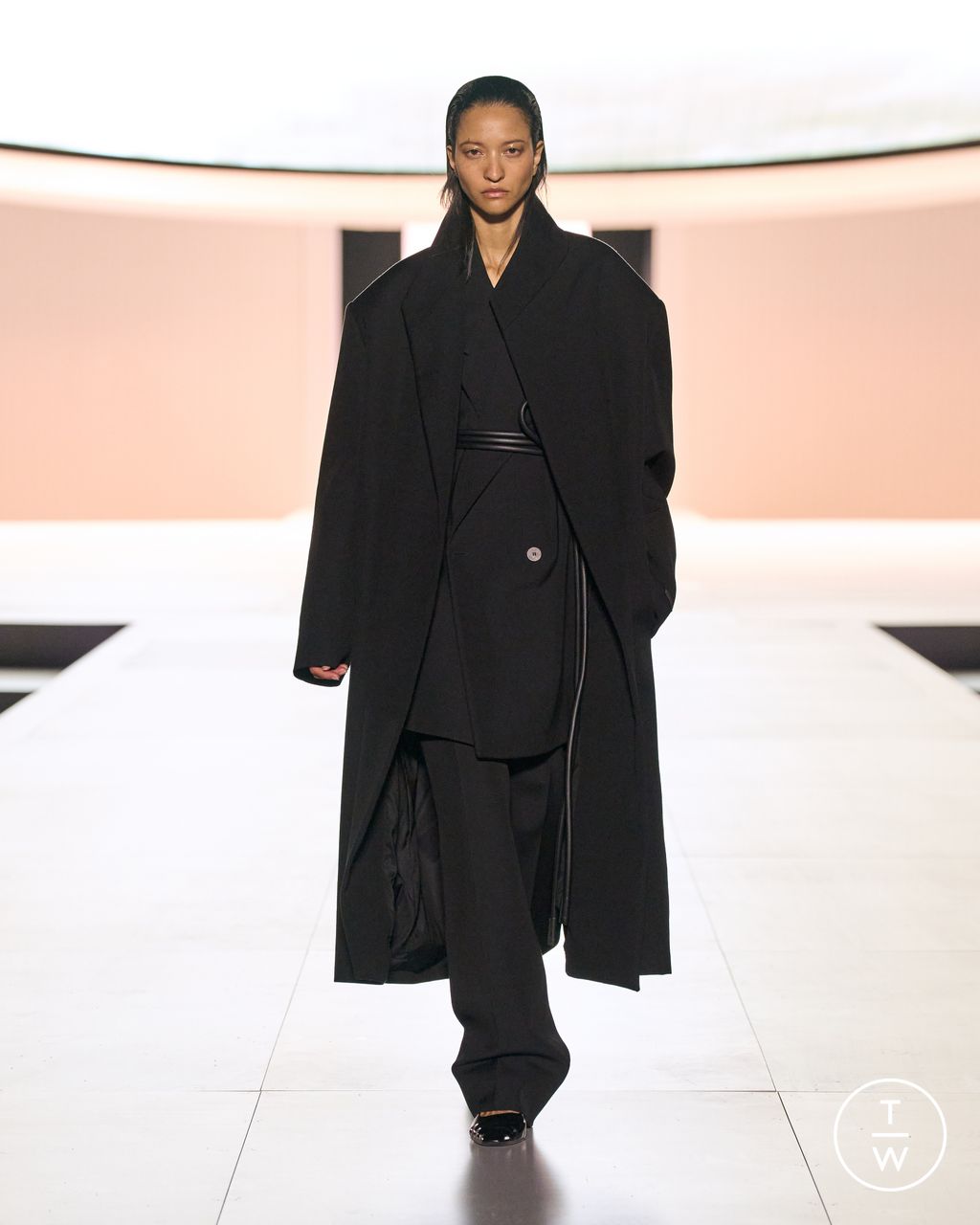 Fashion Week New York Fall/Winter 2023 look 1 from the Fear of God collection womenswear