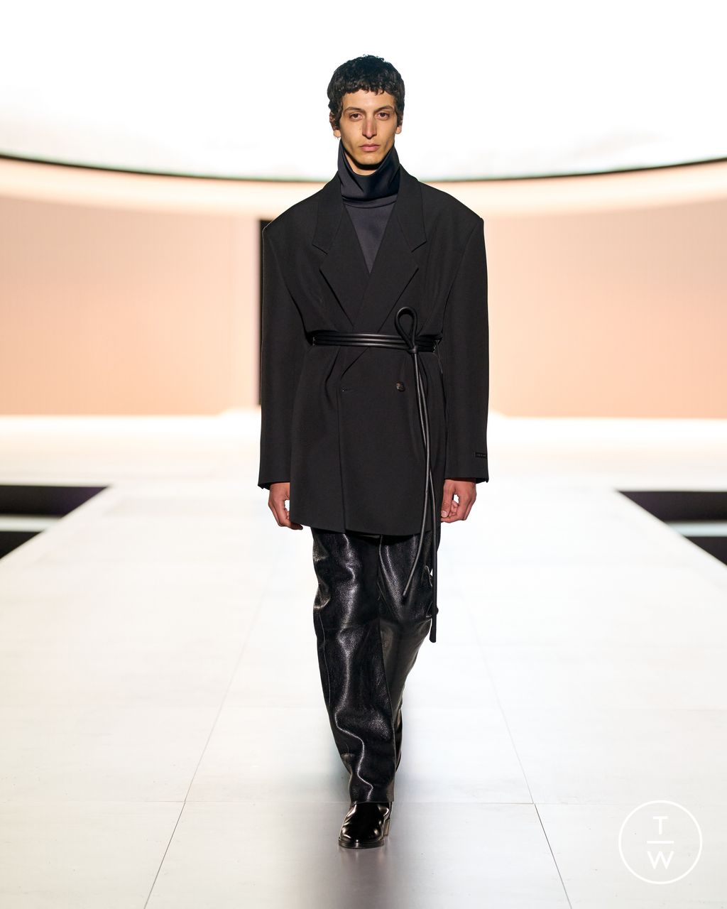 Fashion Week New York Fall/Winter 2023 look 6 from the Fear of God collection womenswear