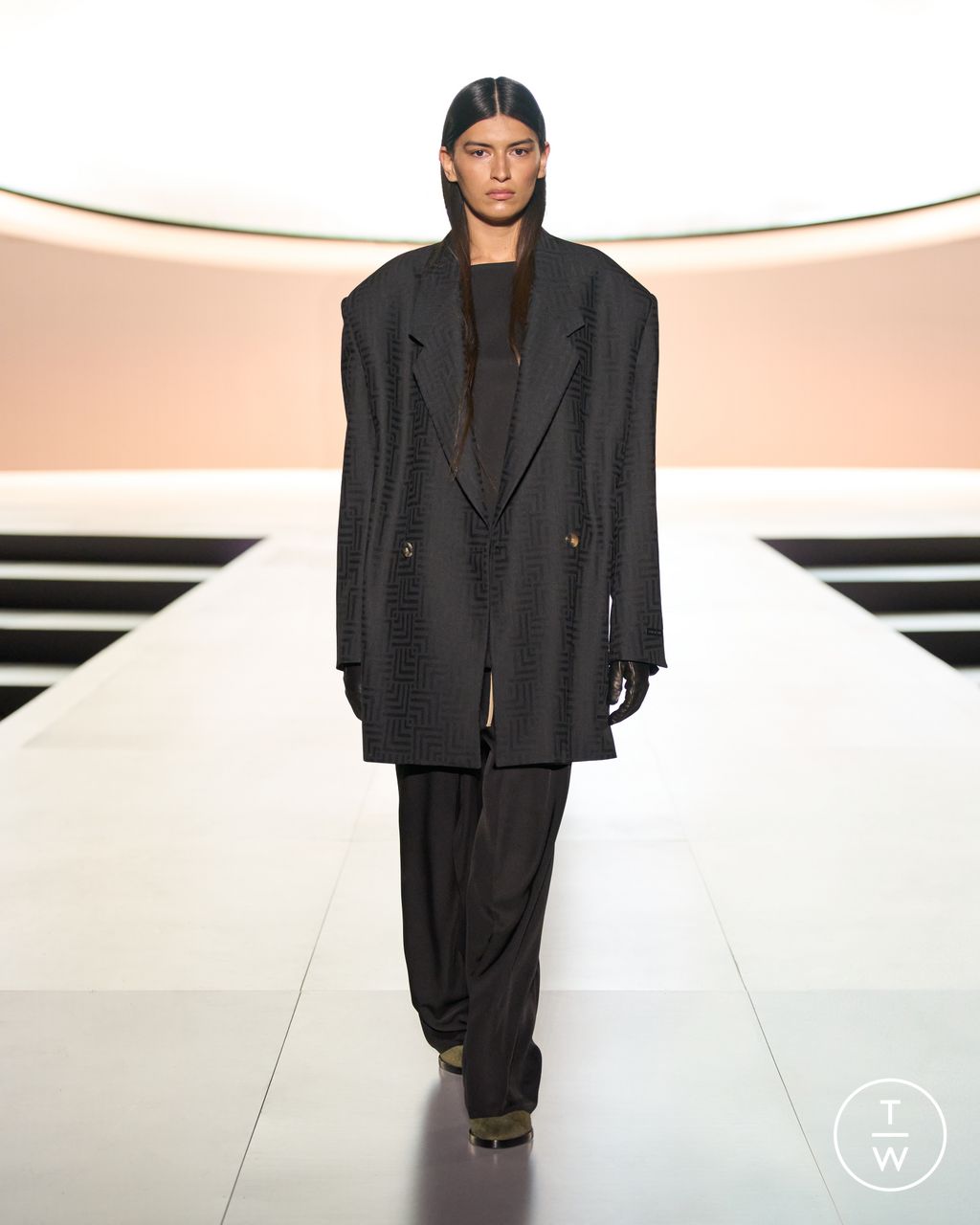 Fashion Week New York Fall/Winter 2023 look 7 from the Fear of God collection womenswear