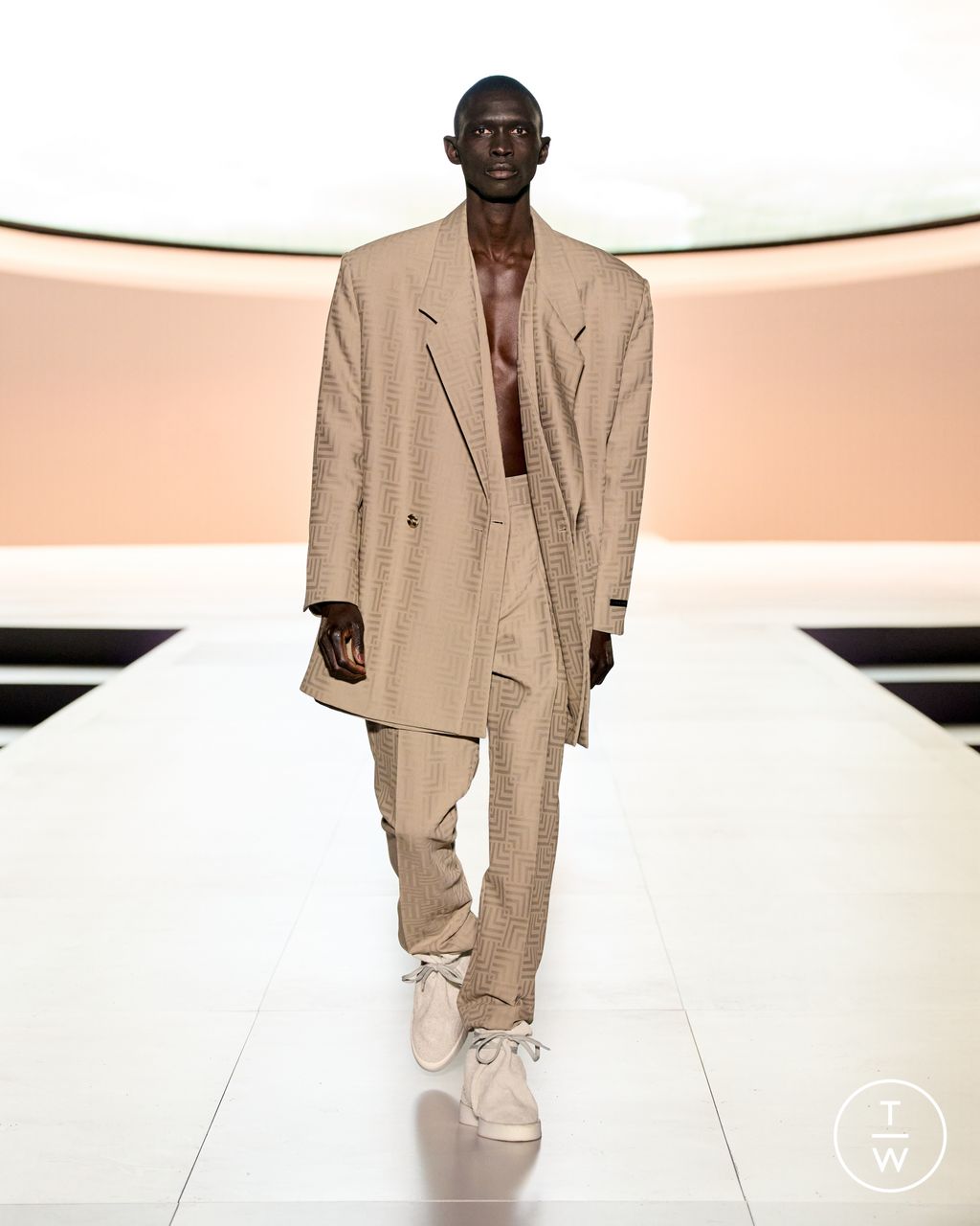 Fashion Week New York Fall/Winter 2023 look 17 from the Fear of God collection womenswear