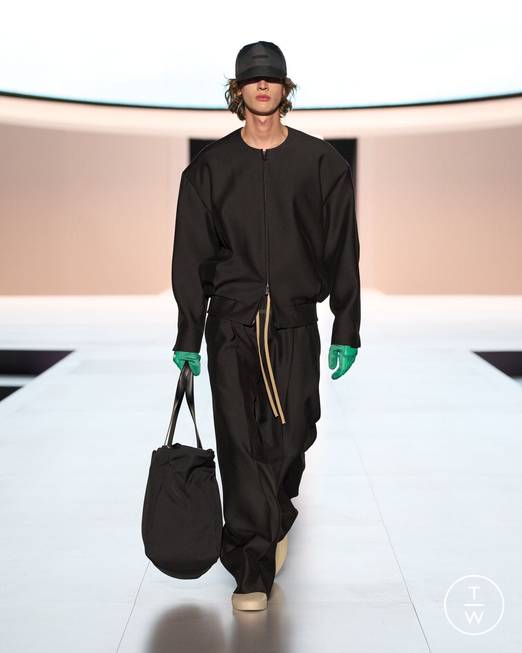 Fashion Week New York Fall/Winter 2023 look 42 from the Fear of God collection womenswear
