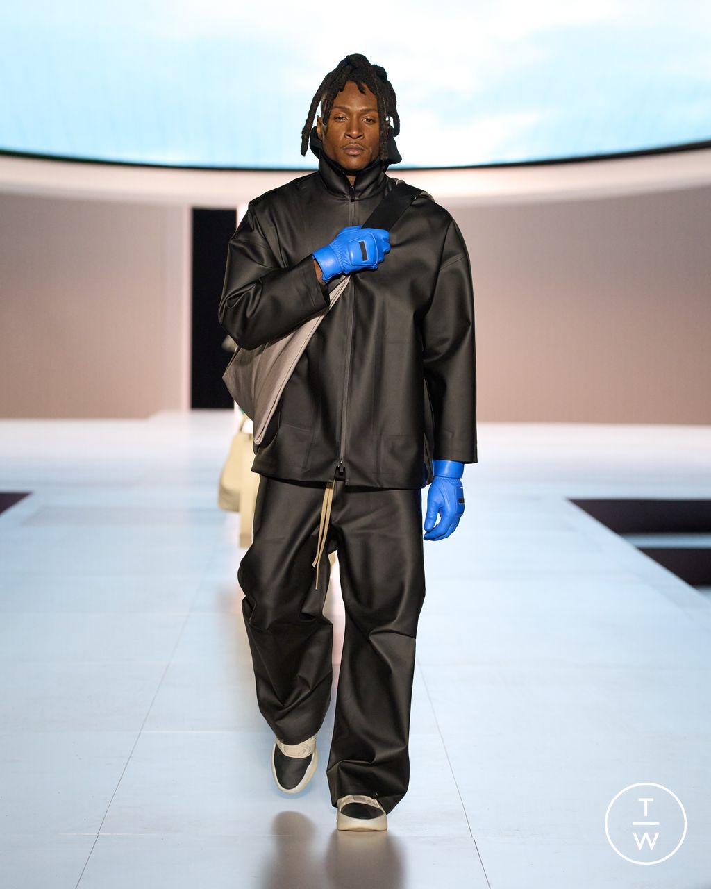 Fashion Week New York Fall/Winter 2023 look 49 from the Fear of God collection womenswear