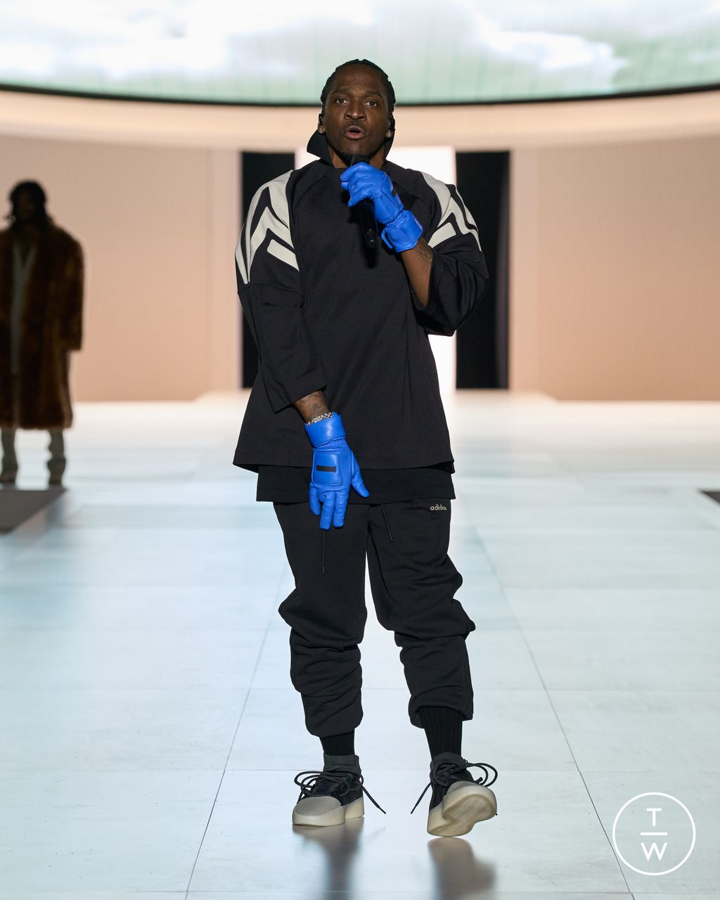 Fashion Week New York Fall/Winter 2023 look 59 from the Fear of God collection womenswear