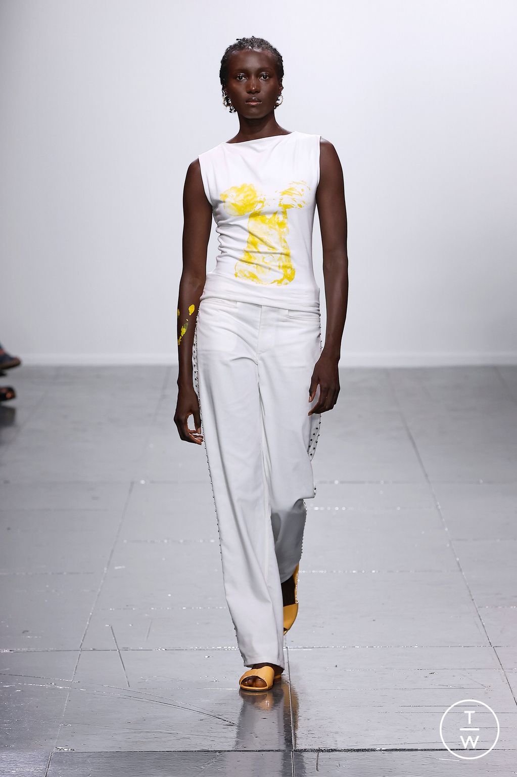 Fashion Week London Spring/Summer 2024 look 15 from the Feben collection 女装