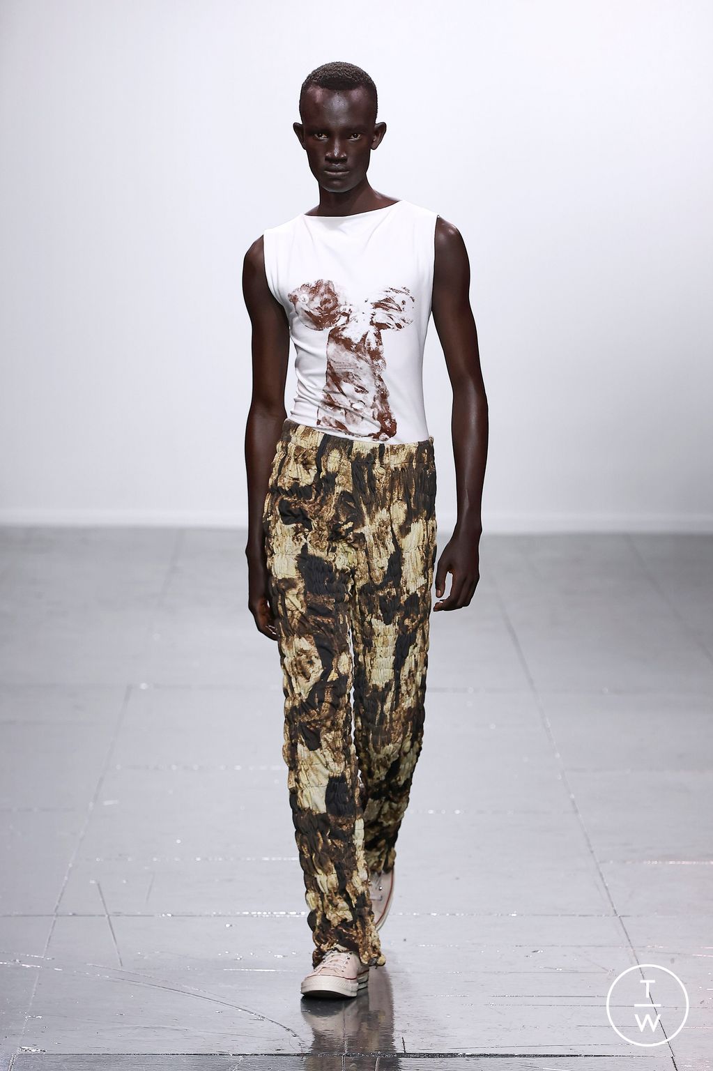 Fashion Week London Spring/Summer 2024 look 21 from the Feben collection womenswear