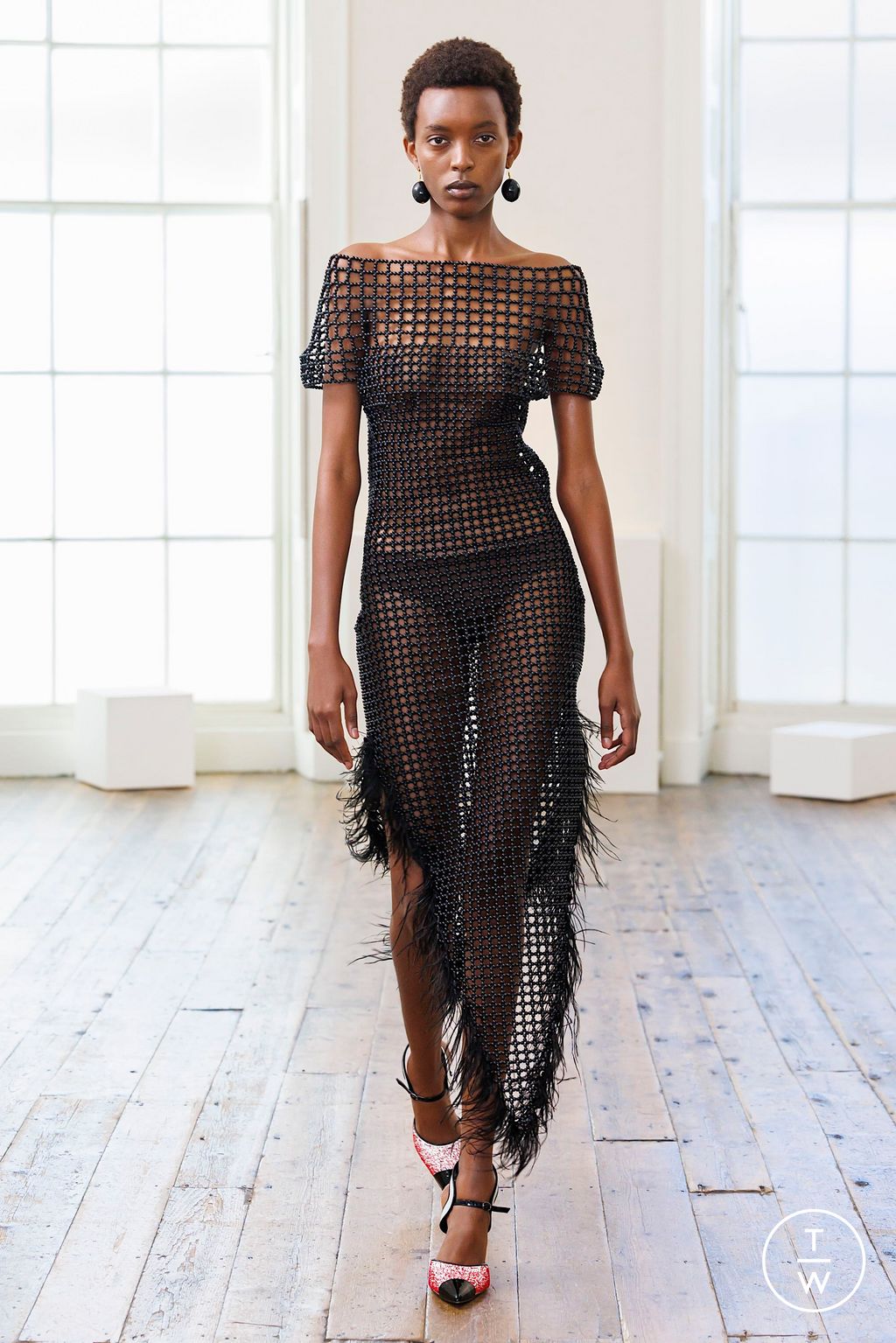 Fashion Week London Spring/Summer 2025 look 26 from the Feben collection 女装