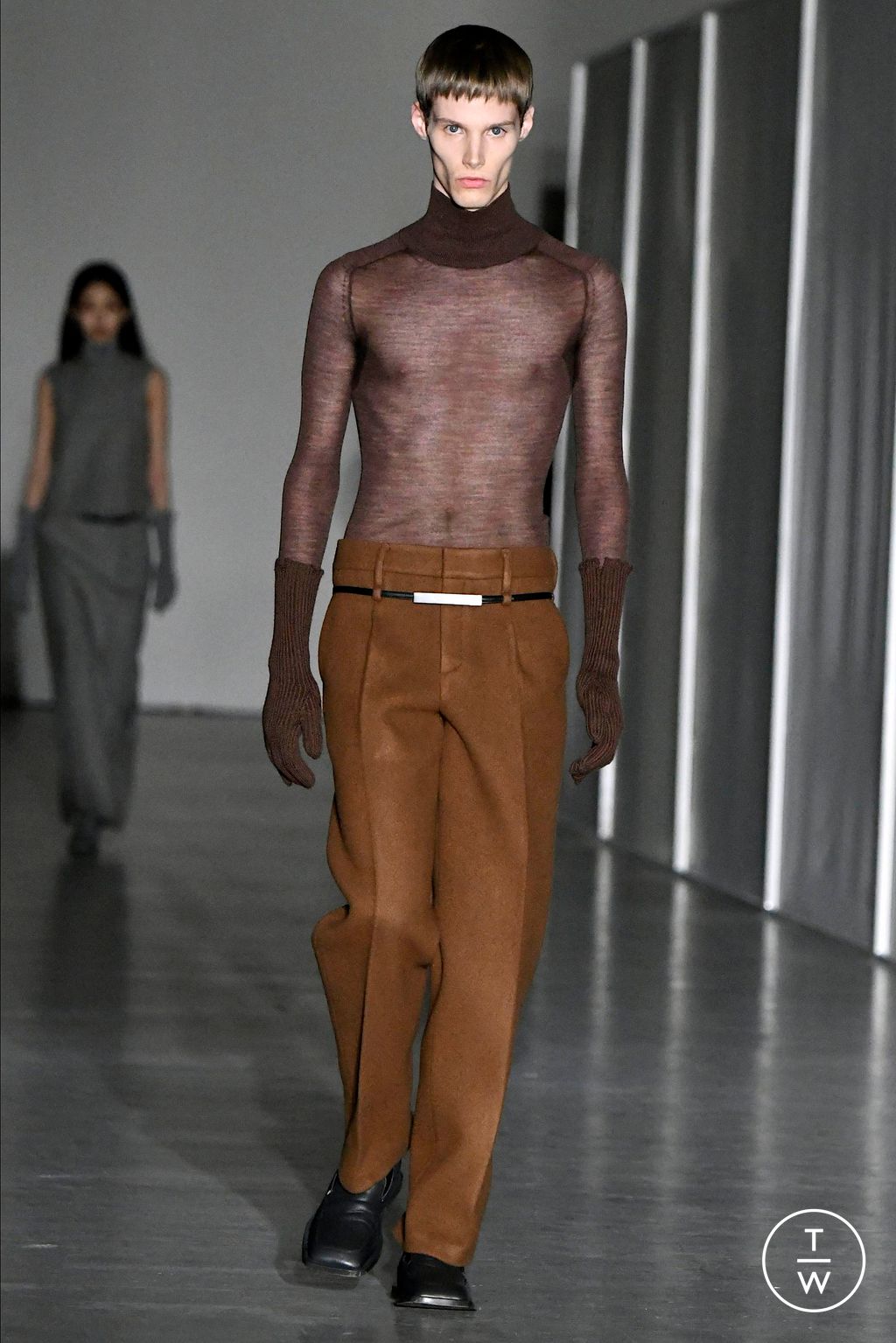 Fashion Week Milan Fall/Winter 2024 look 7 de la collection Federico Cina menswear