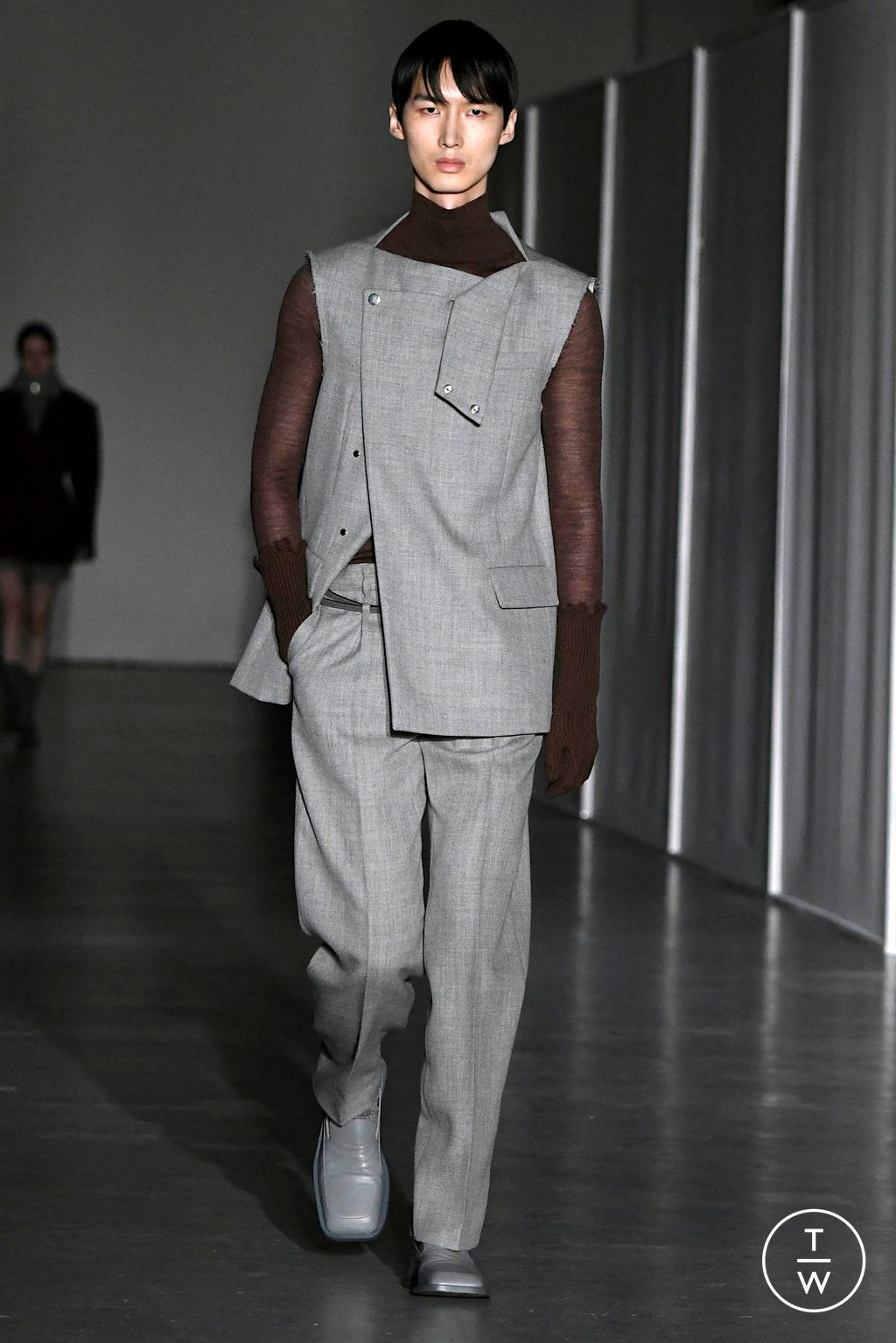 Fashion Week Milan Fall/Winter 2024 look 13 from the Federico Cina collection menswear