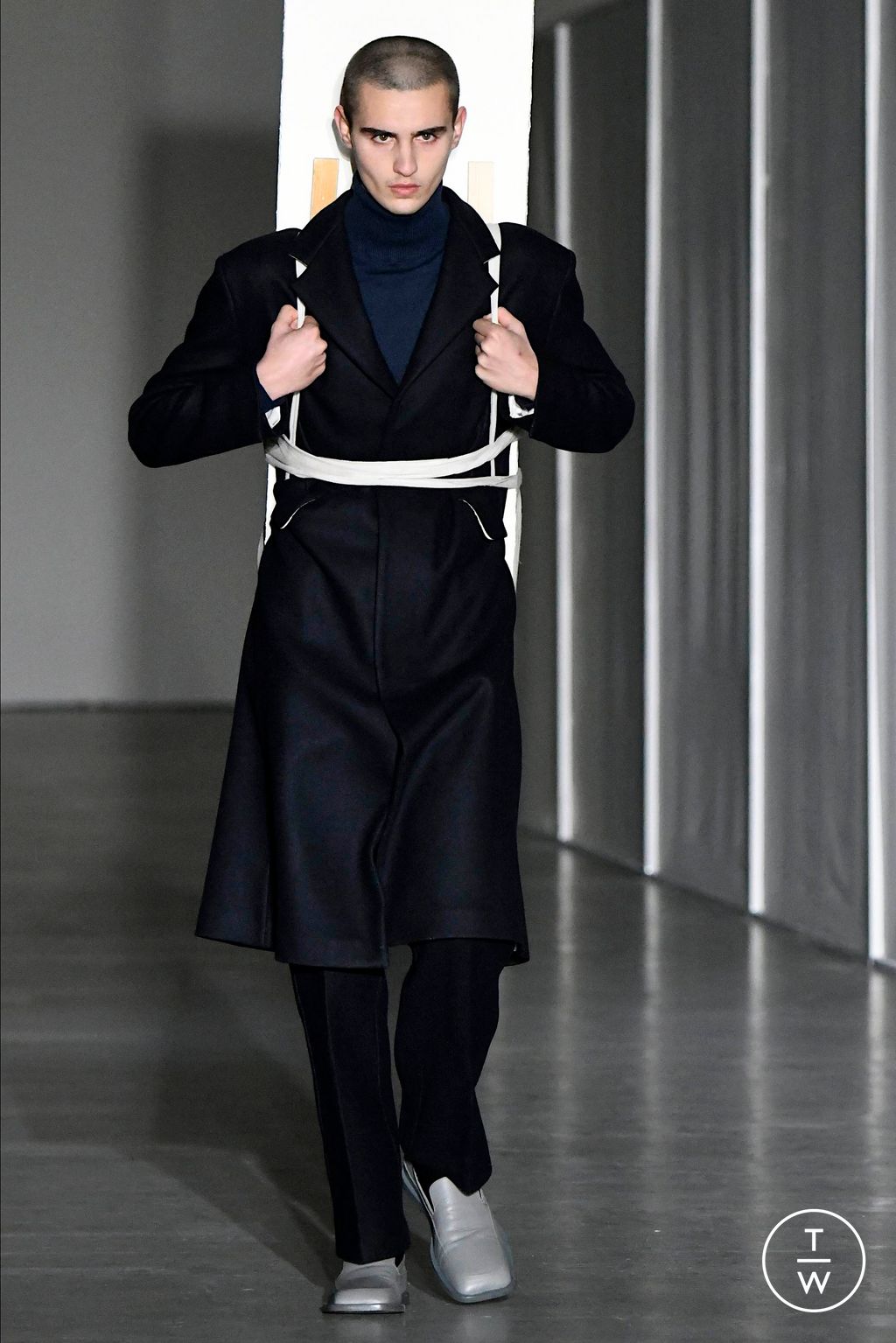 Fashion Week Milan Fall/Winter 2024 look 18 from the Federico Cina collection 男装