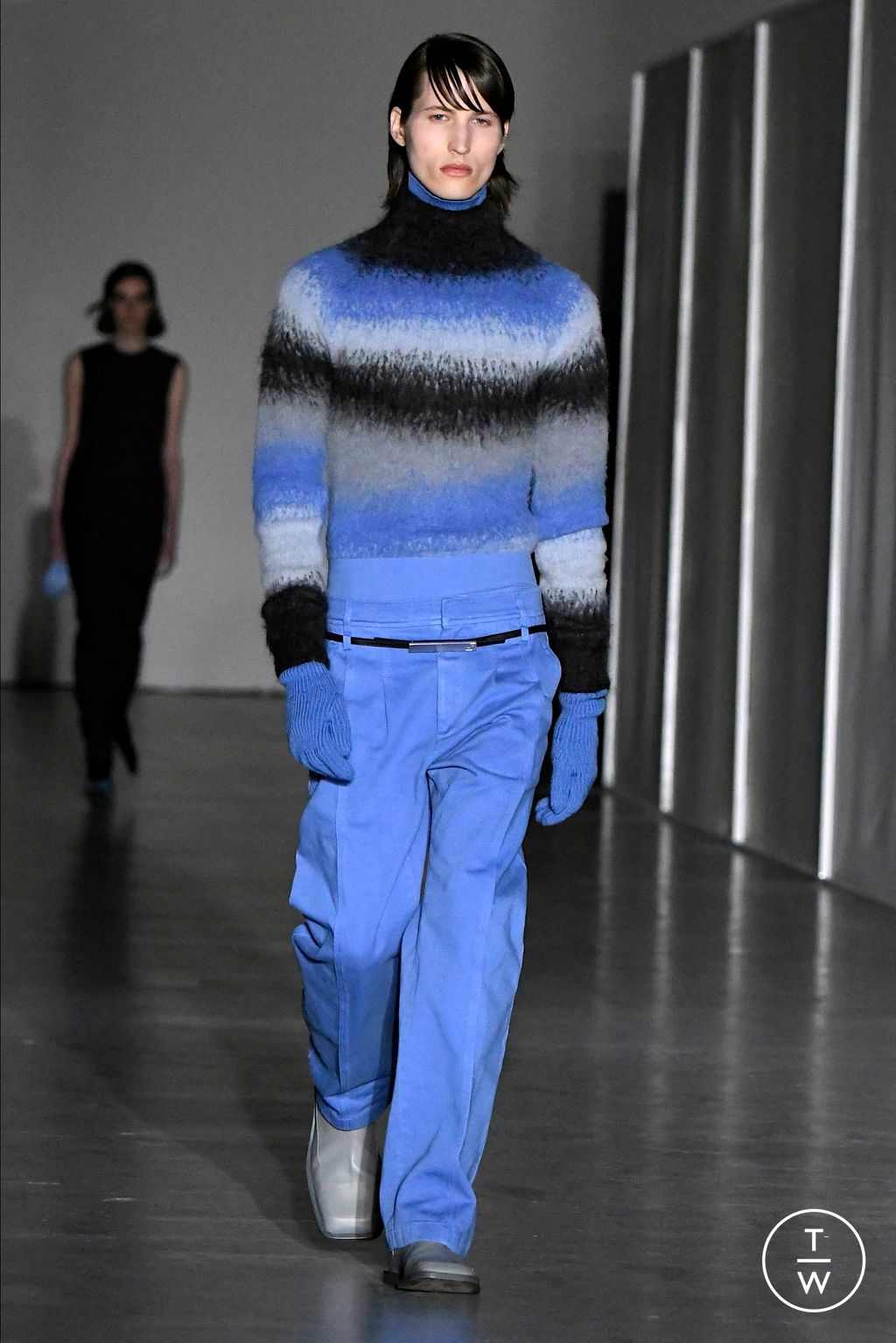 Fashion Week Milan Fall/Winter 2024 look 30 de la collection Federico Cina menswear
