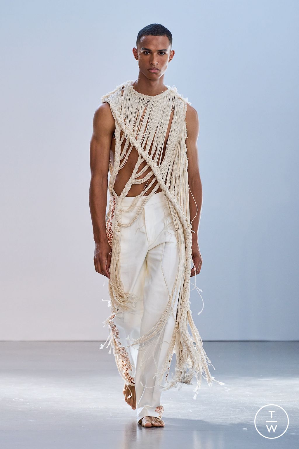 Fashion Week Milan Spring/Summer 2023 look 19 from the Federico Cina collection 男装