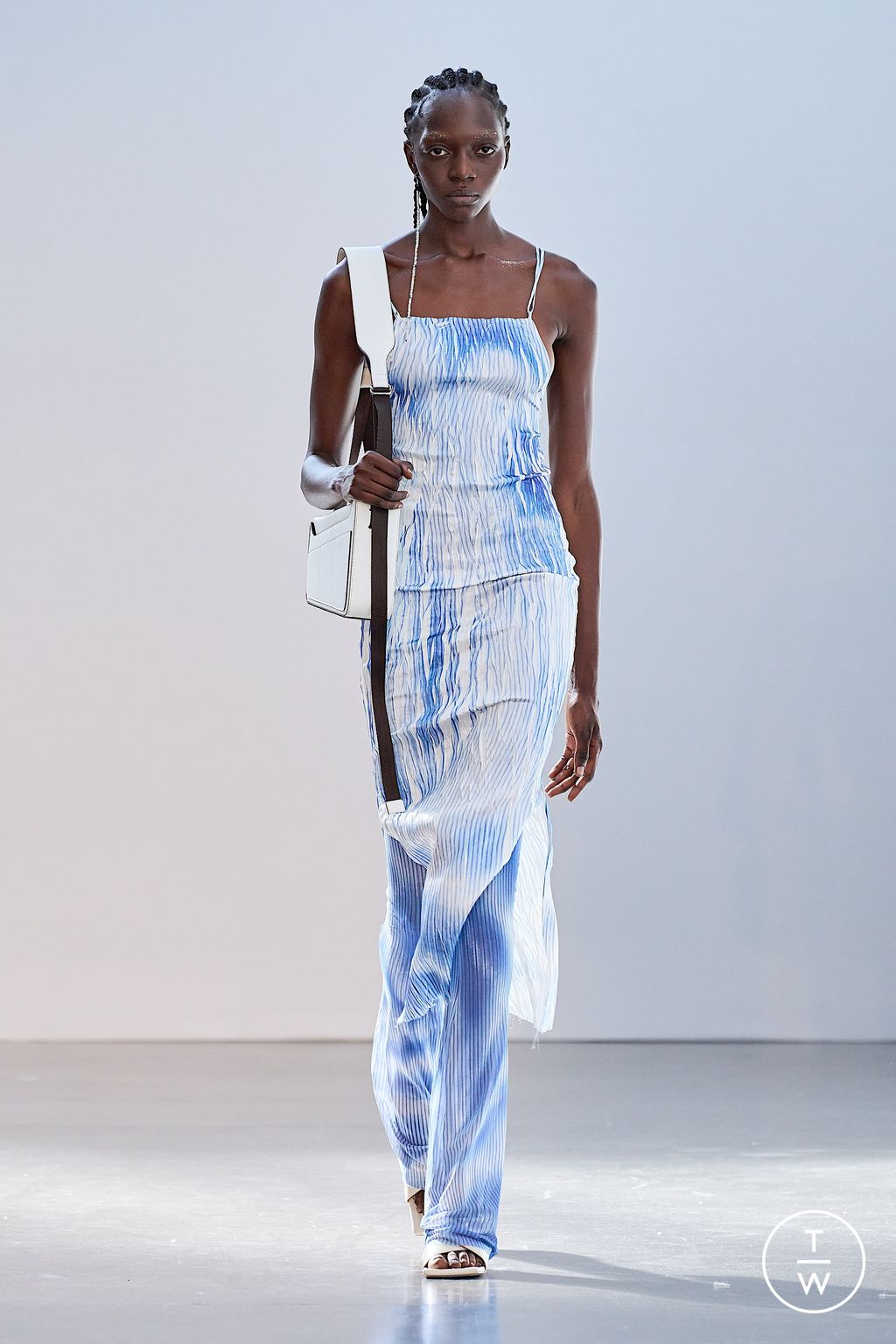 Fashion Week Milan Spring/Summer 2023 look 36 de la collection Federico Cina menswear