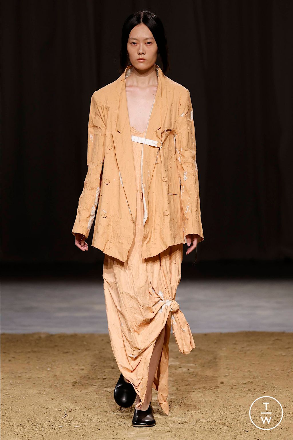 Fashion Week Milan Spring/Summer 2024 look 14 from the Federico Cina collection 男装