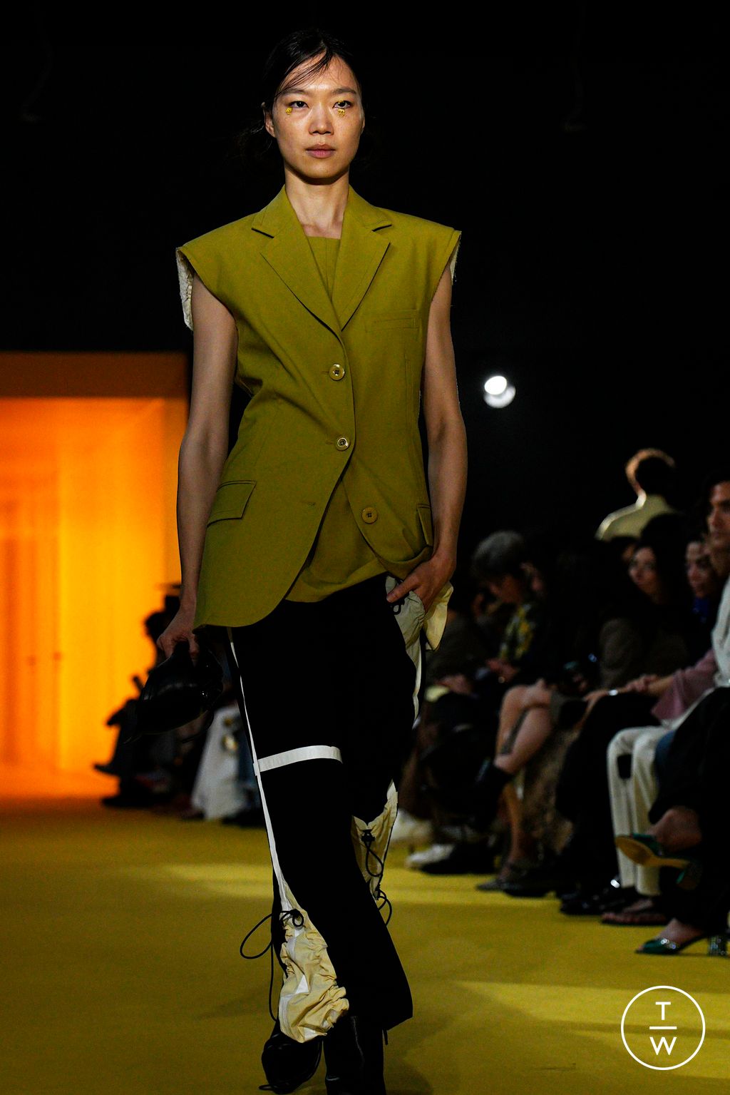 Fashion Week Milan Spring-Summer 2025 look 1 from the Federico Cina collection womenswear