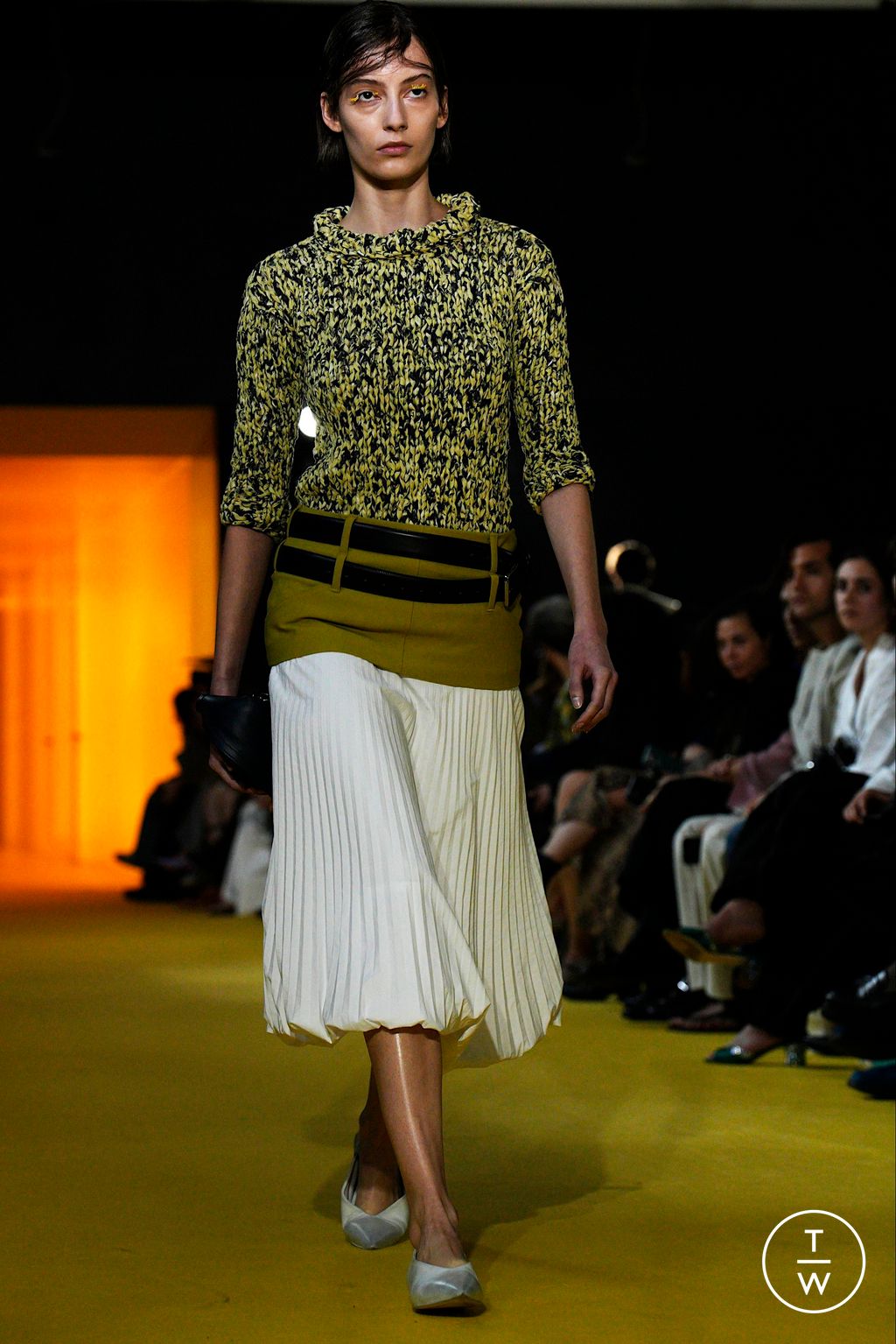 Fashion Week Milan Spring/Summer 2025 look 17 from the Federico Cina collection womenswear