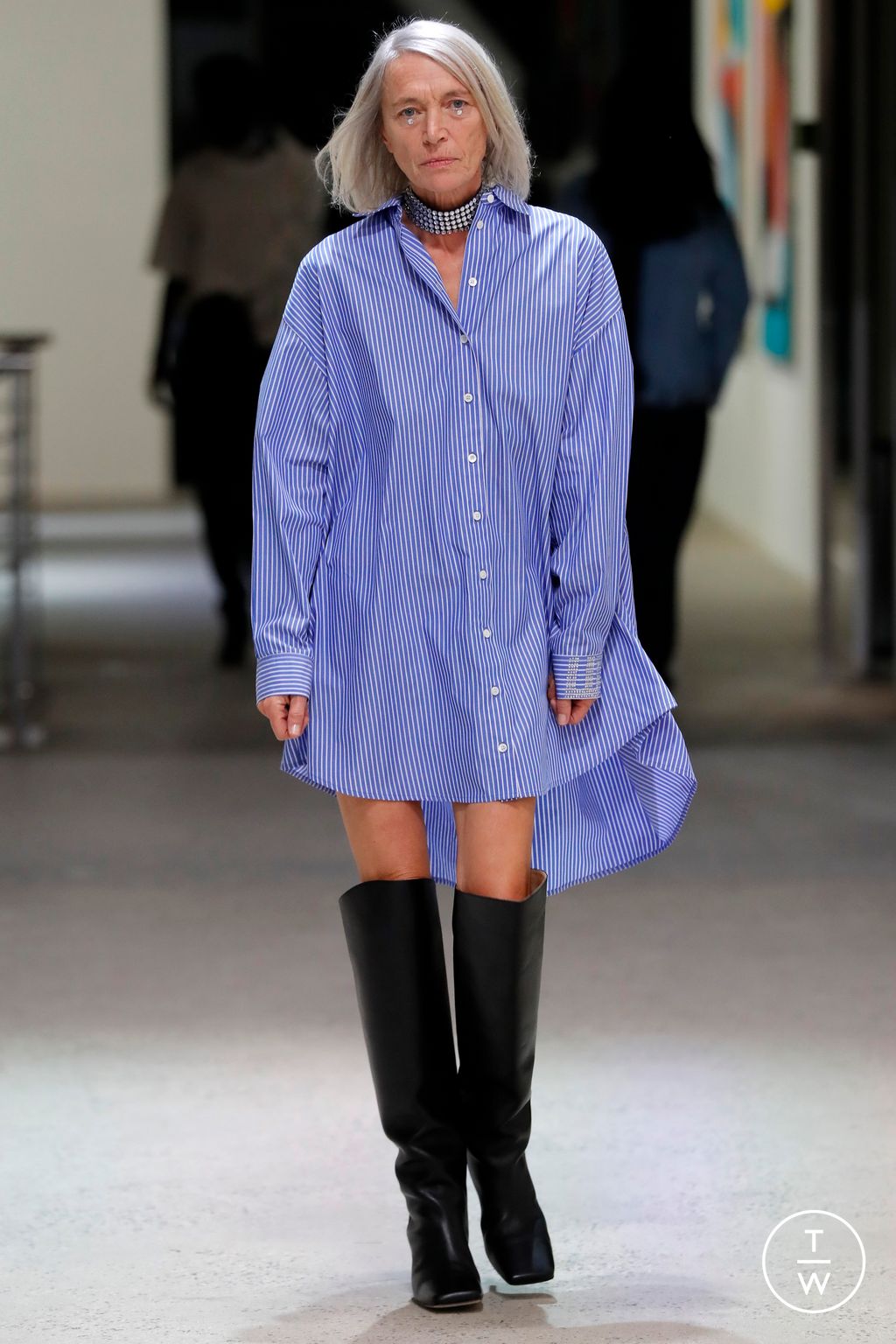 Fashion Week Paris Spring/Summer 2023 look 15 from the AZ Factory collection womenswear