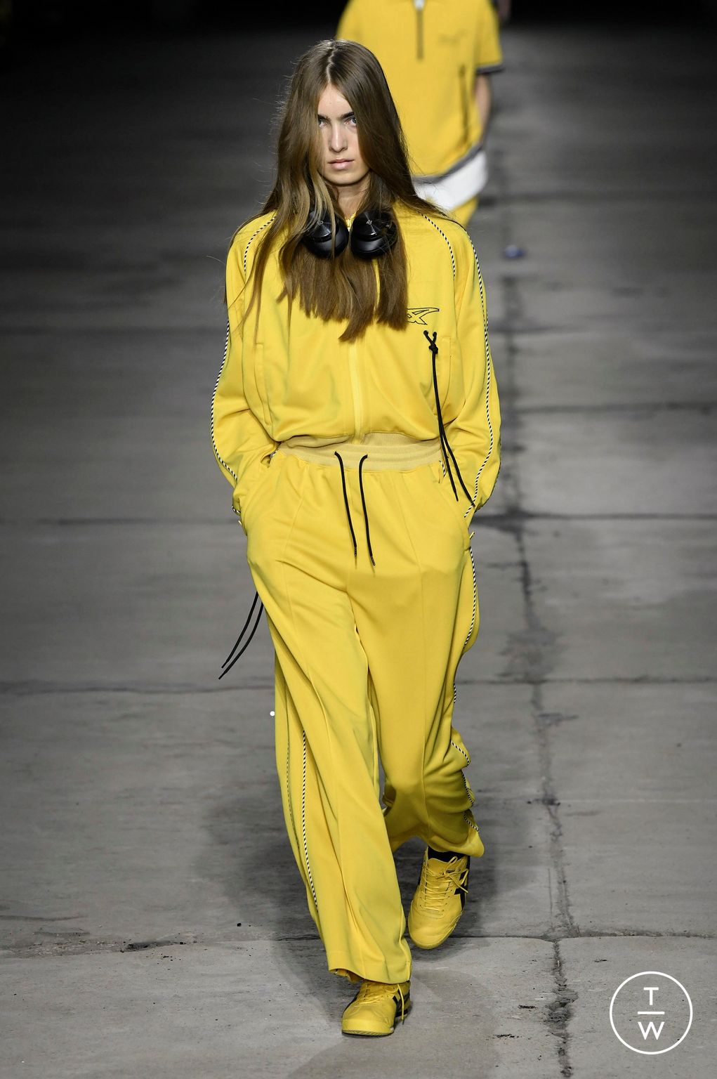 Fashion Week Milan Spring/Summer 2023 look 29 from the Onitsuka Tiger collection womenswear