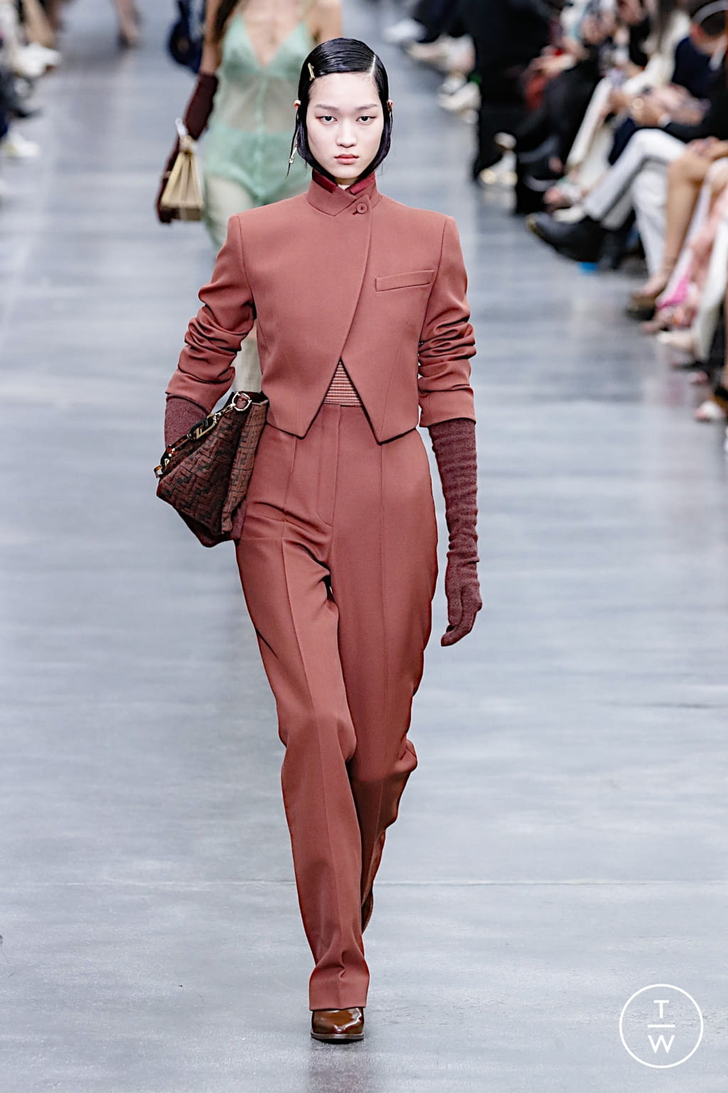 Fashion Week Milan Fall/Winter 2022 look 21 from the Fendi collection womenswear