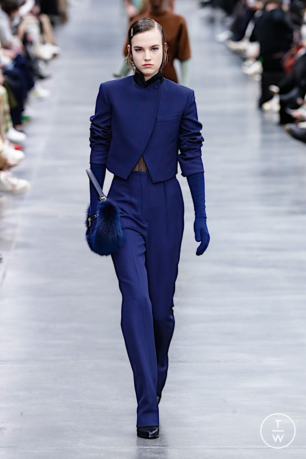 Fashion Week Milan Fall/Winter 2022 look 23 from the Fendi collection womenswear