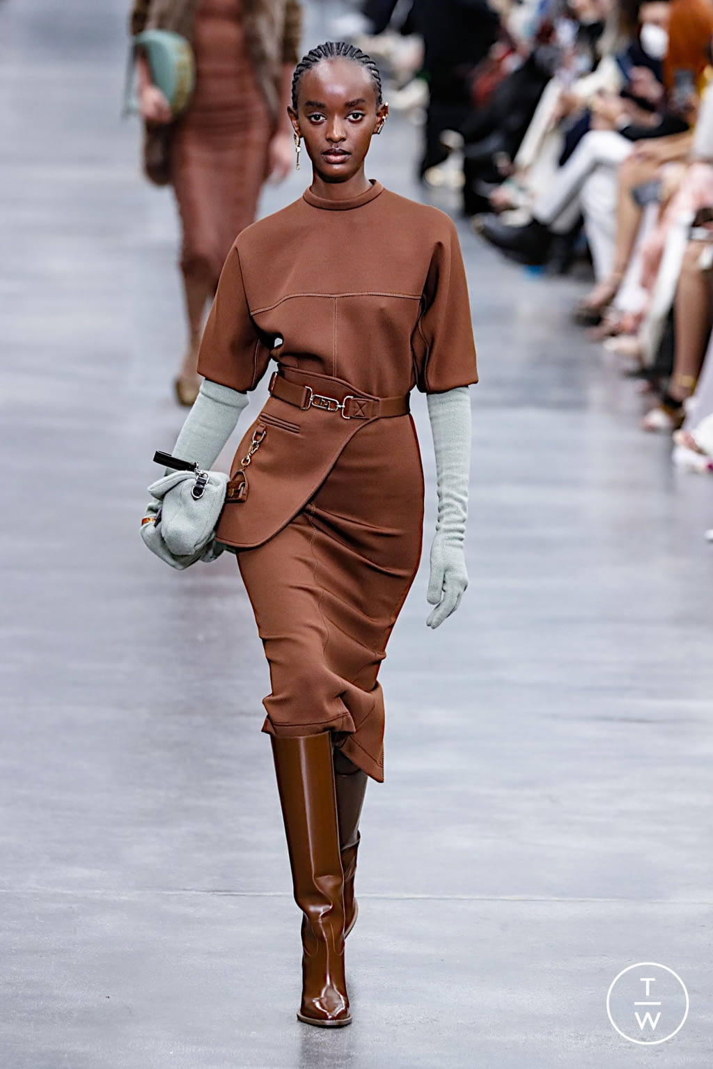 Fashion Week Milan Fall/Winter 2022 look 24 from the Fendi collection womenswear