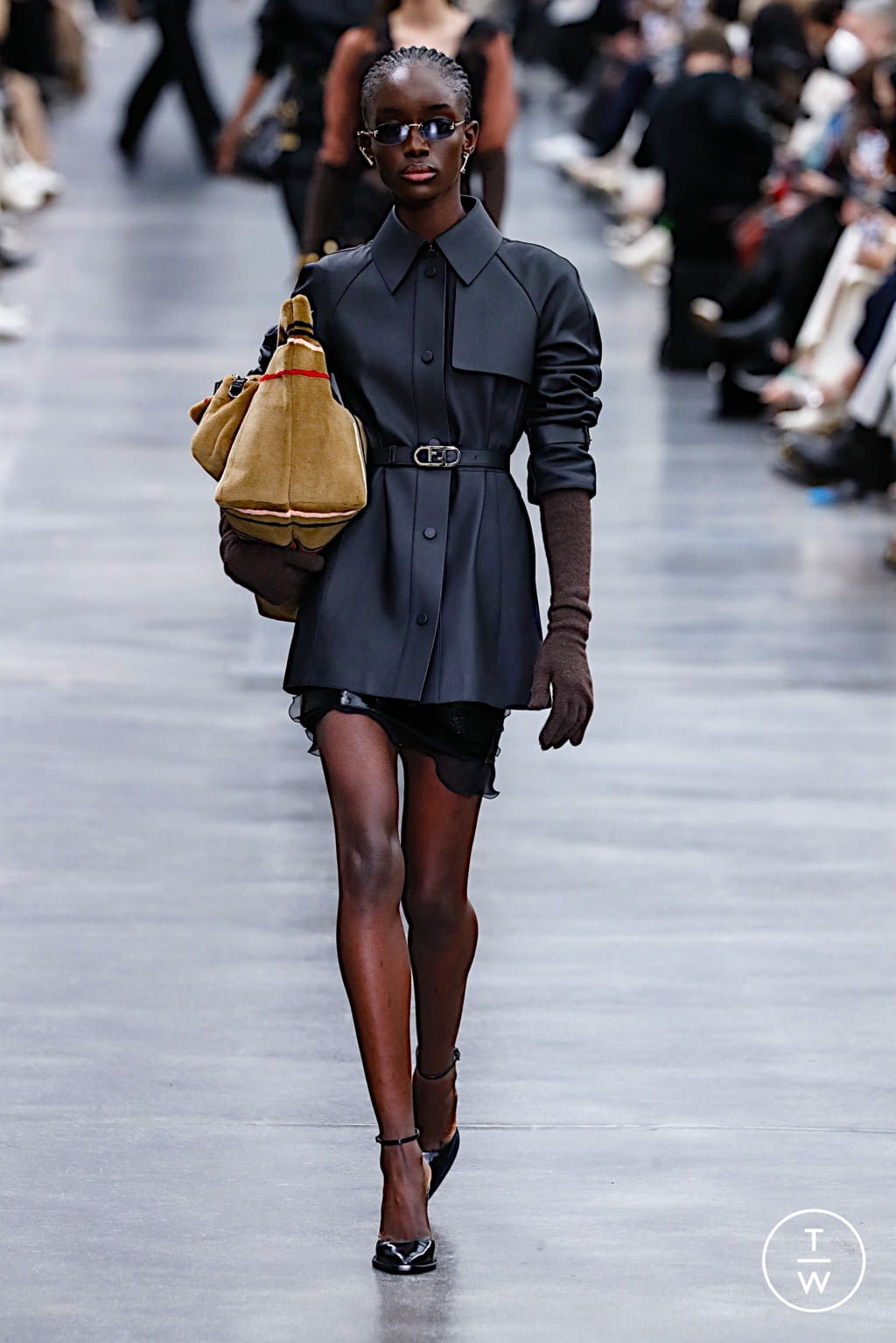 Fashion Week Milan Fall/Winter 2022 look 32 from the Fendi collection womenswear