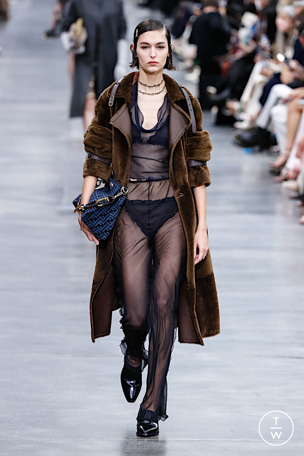Fashion Week Milan Fall/Winter 2022 look 38 from the Fendi collection womenswear