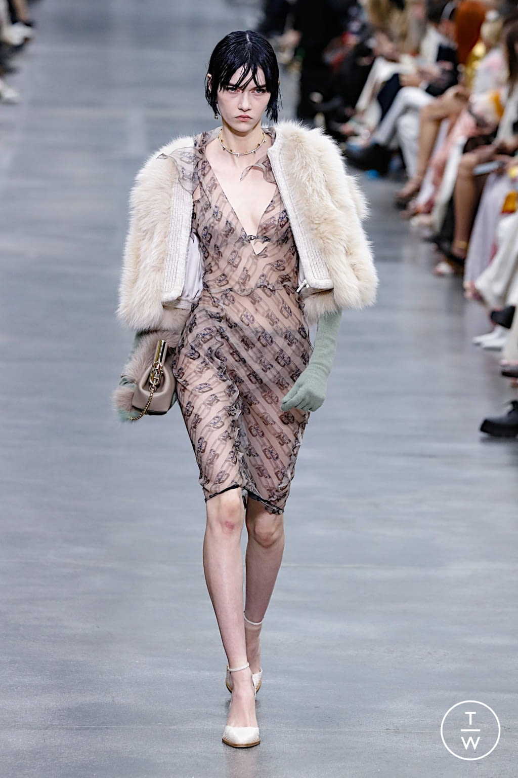 Fashion Week Milan Fall/Winter 2022 look 51 from the Fendi collection womenswear