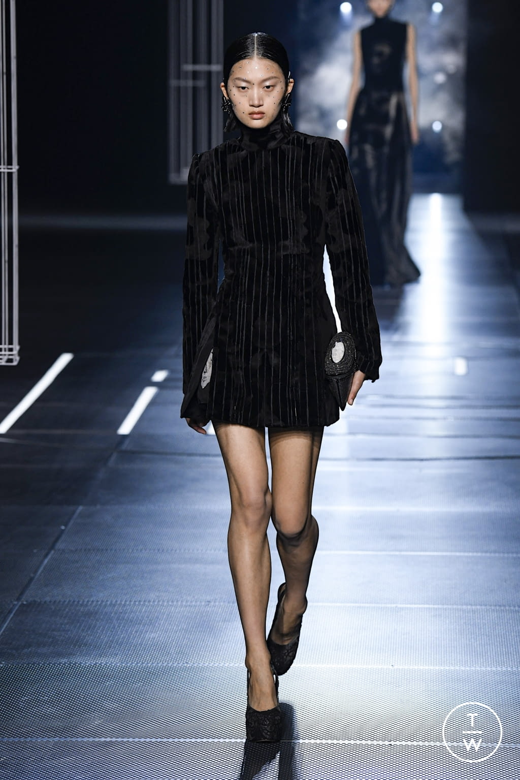 Fashion Week Paris Spring/Summer 2022 look 8 from the Fendi collection couture