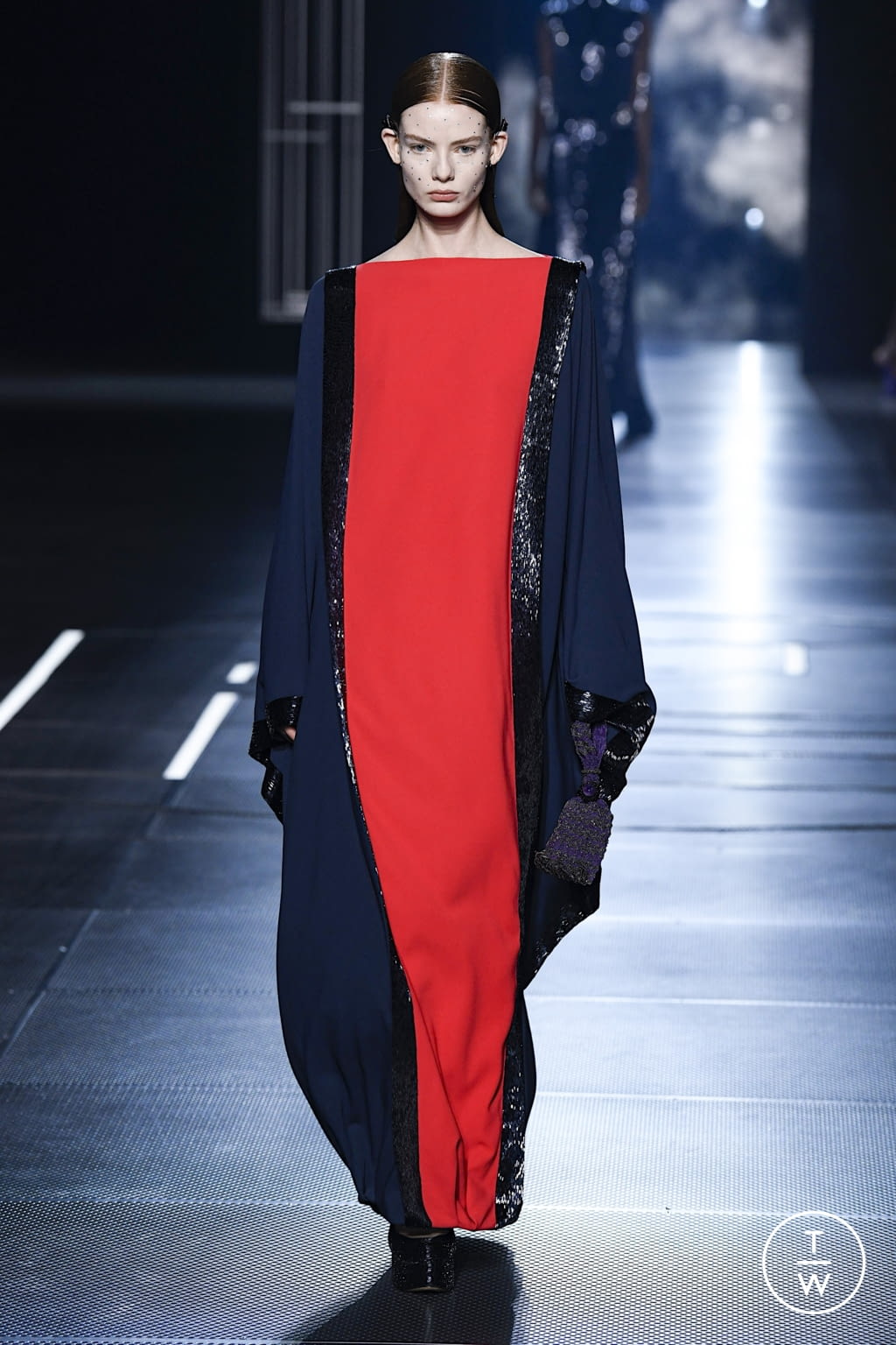 Fashion Week Paris Spring/Summer 2022 look 23 from the Fendi collection couture