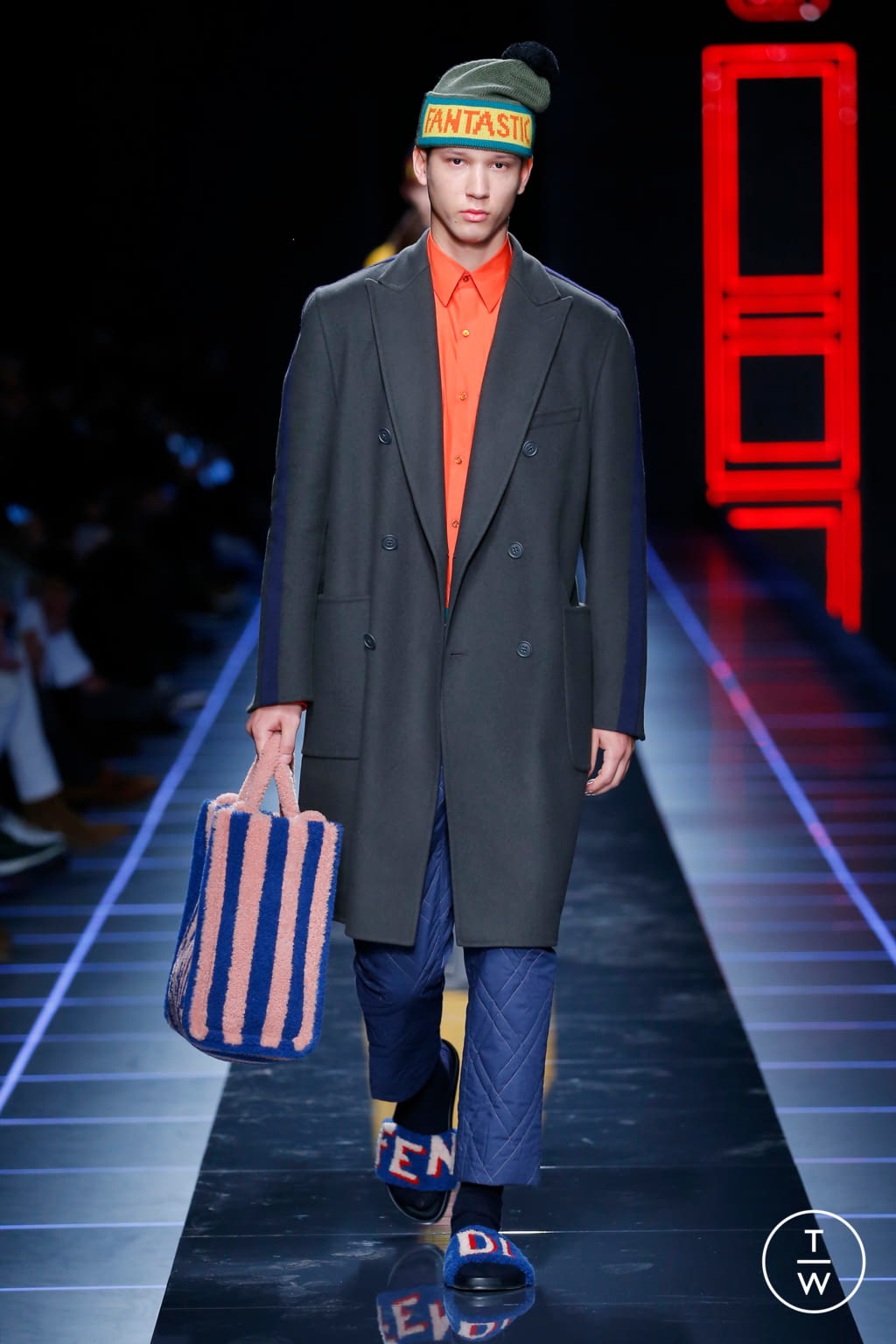 Fashion Week Milan Fall/Winter 2017 look 25 from the Fendi collection 男装