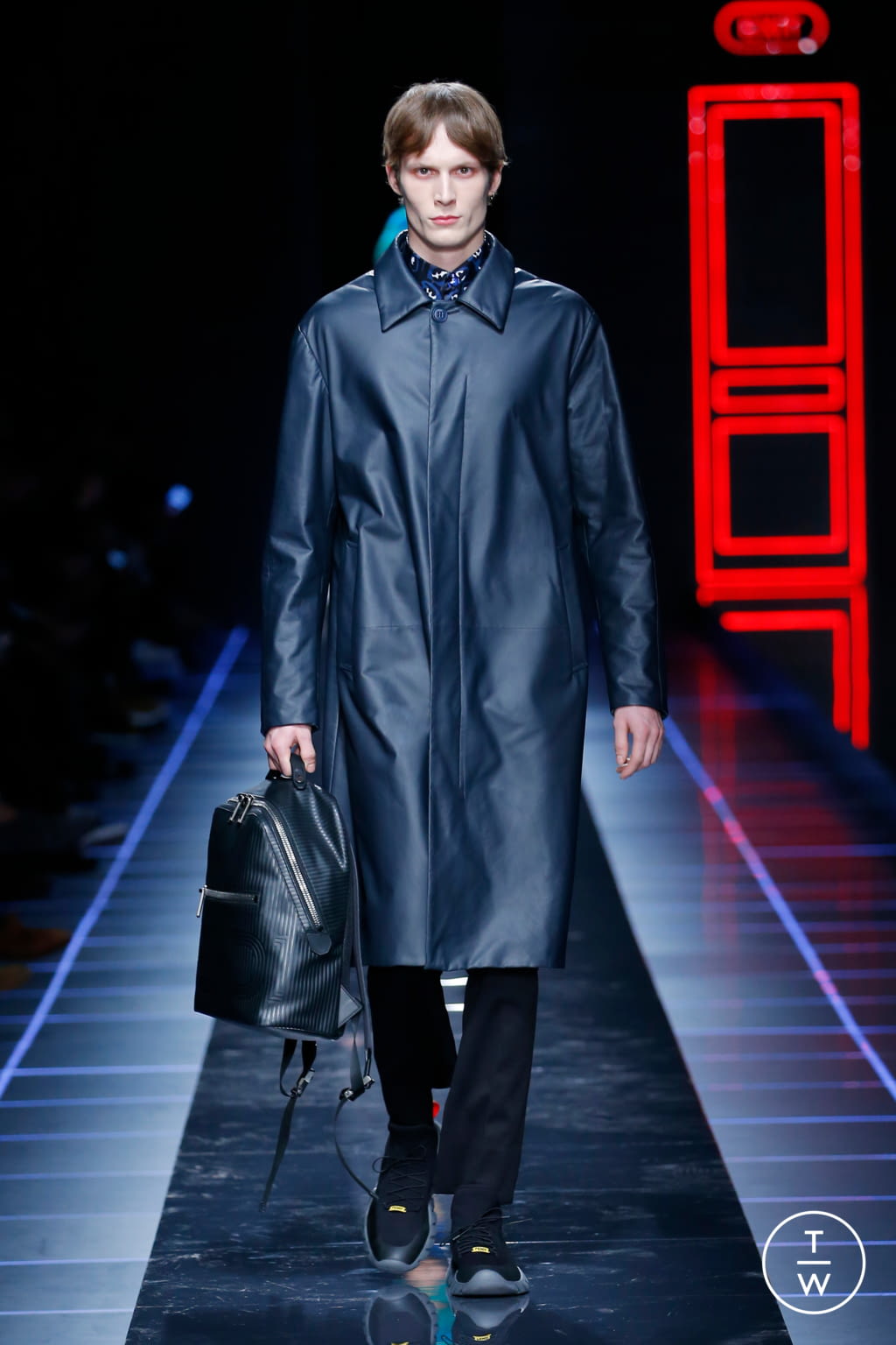 Fashion Week Milan Fall/Winter 2017 look 31 from the Fendi collection menswear