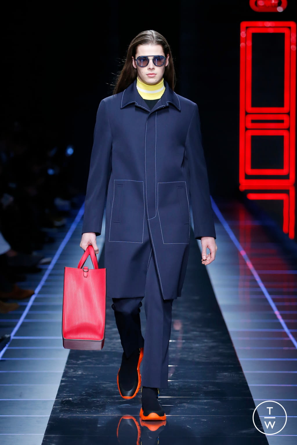 Fashion Week Milan Fall/Winter 2017 look 34 from the Fendi collection 男装