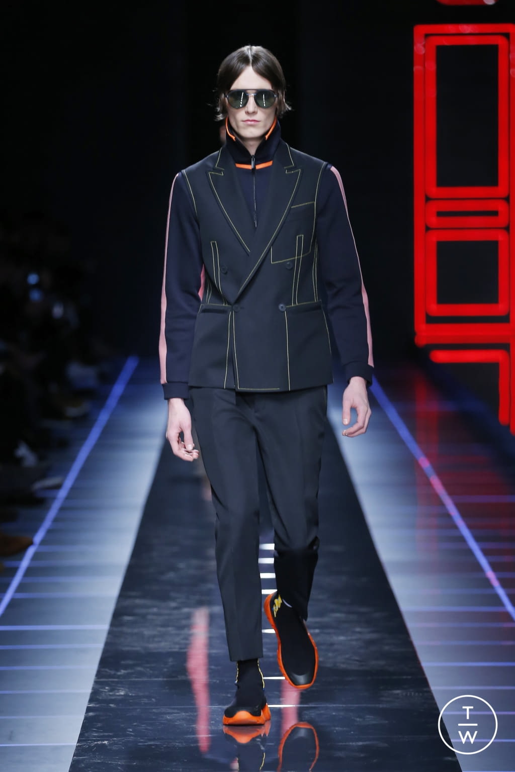 Fashion Week Milan Fall/Winter 2017 look 35 from the Fendi collection 男装