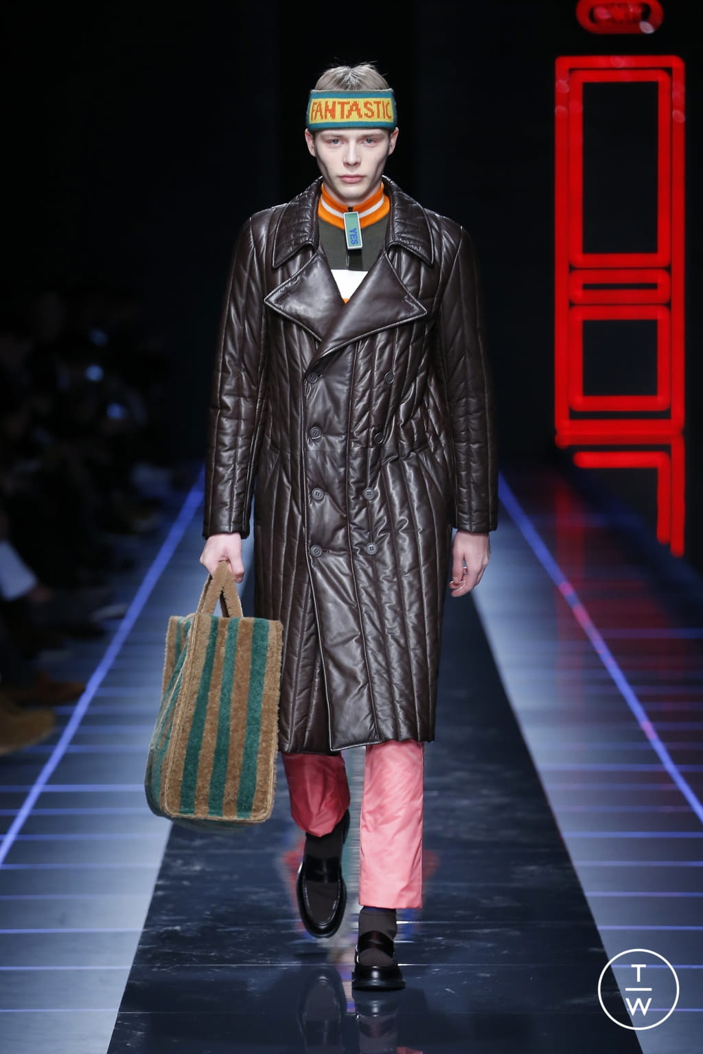 Fashion Week Milan Fall/Winter 2017 look 37 from the Fendi collection menswear