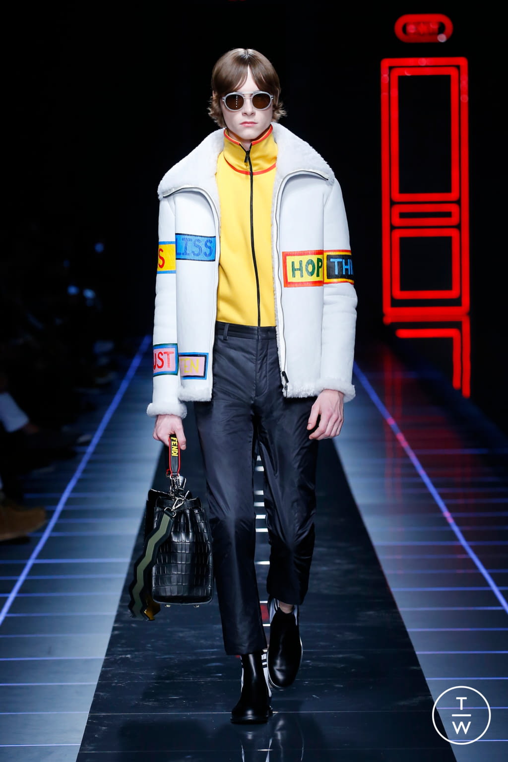 Fashion Week Milan Fall/Winter 2017 look 44 from the Fendi collection 男装