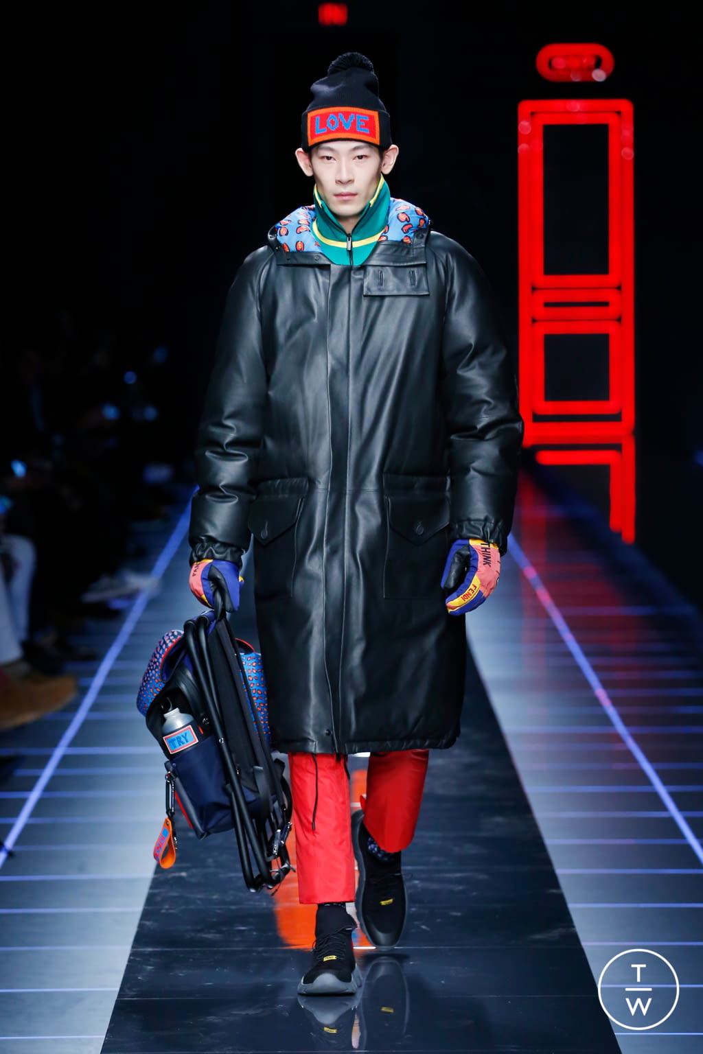 Fashion Week Milan Fall/Winter 2017 look 49 from the Fendi collection 男装