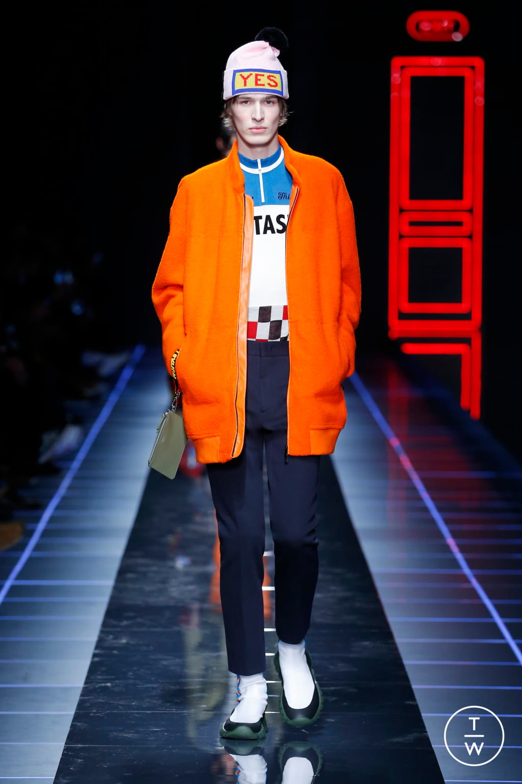 Fashion Week Milan Fall/Winter 2017 look 50 de la collection Fendi menswear