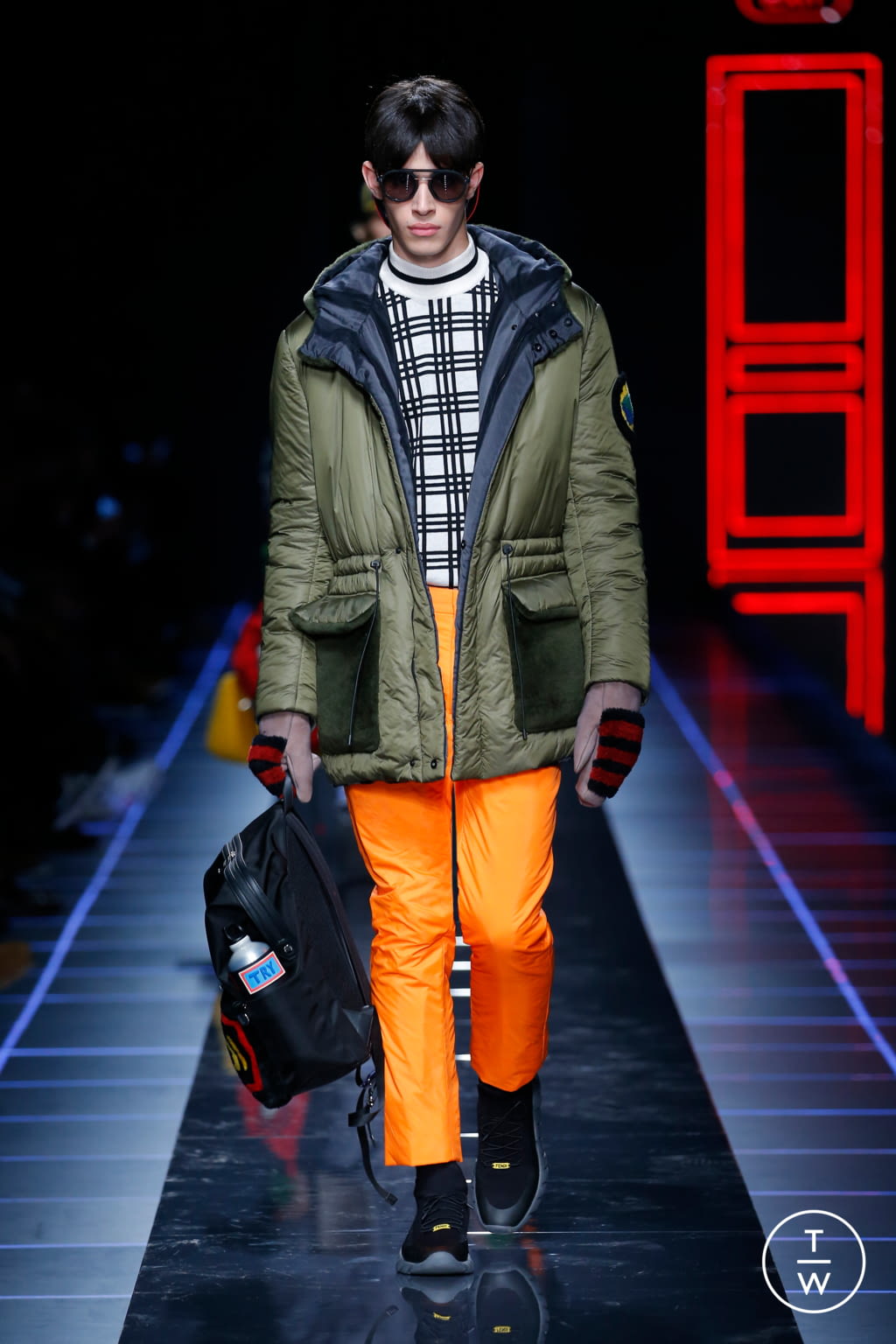 Fashion Week Milan Fall/Winter 2017 look 51 from the Fendi collection 男装